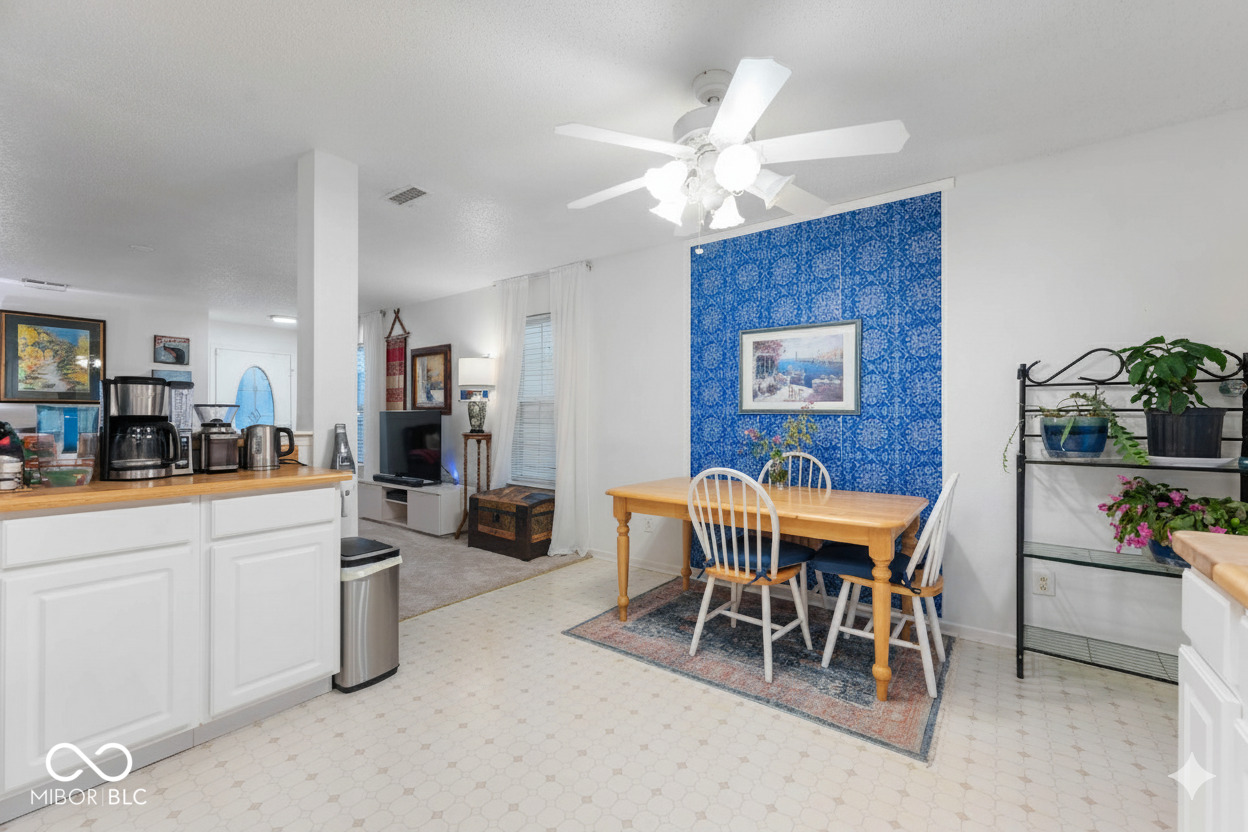 9105 Southernwood Way