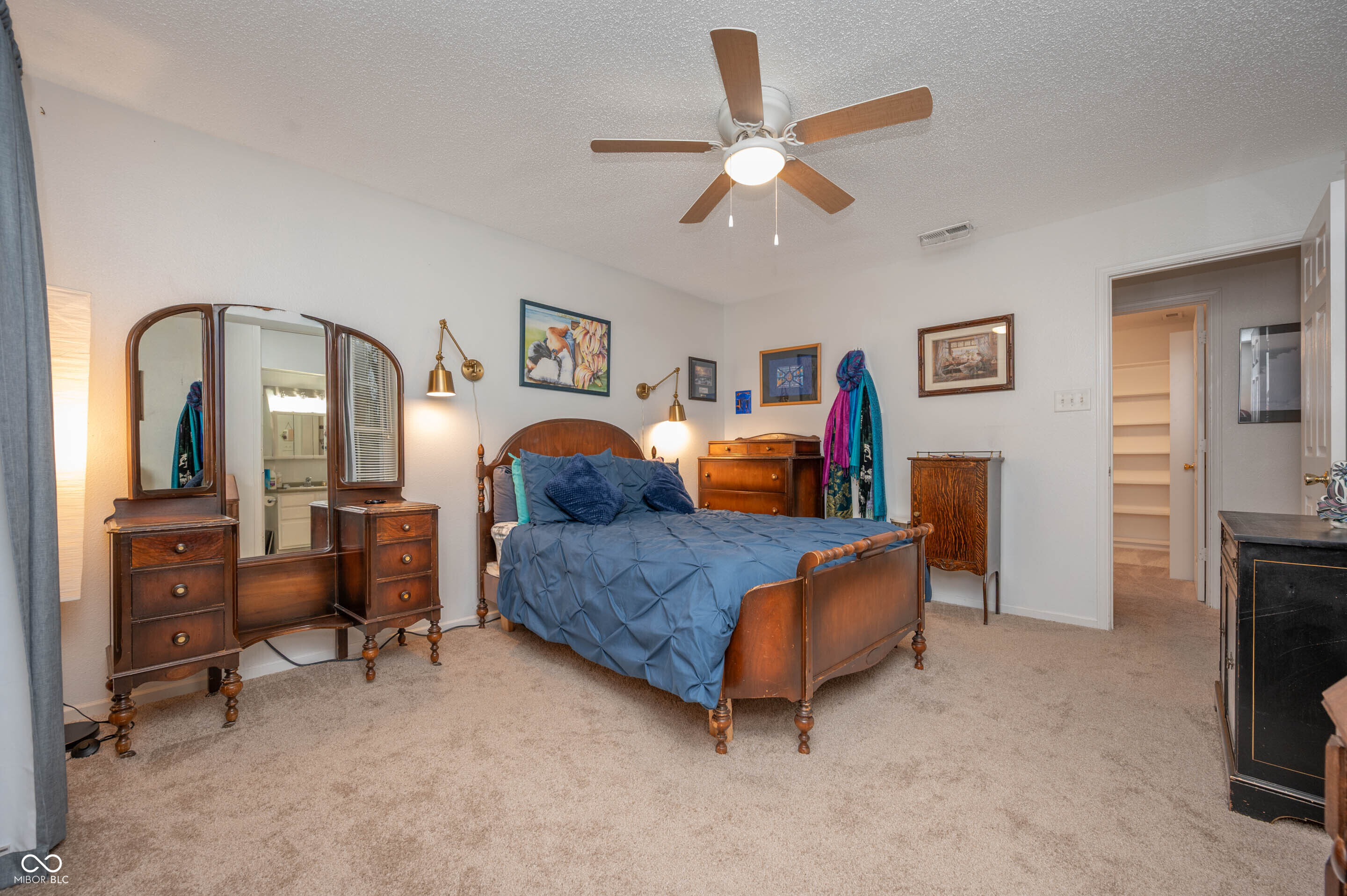 9105 Southernwood Way