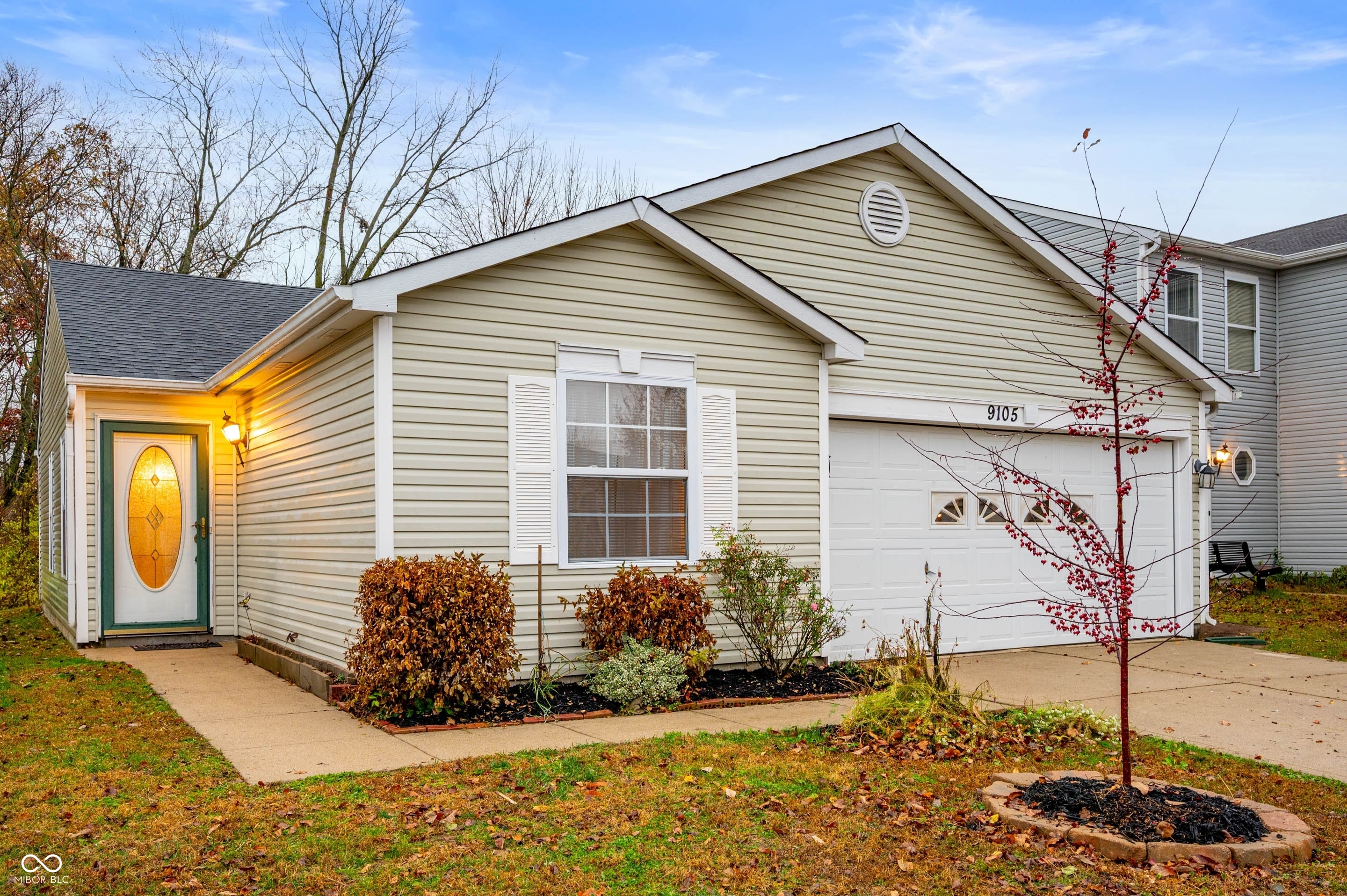 9105 Southernwood Way