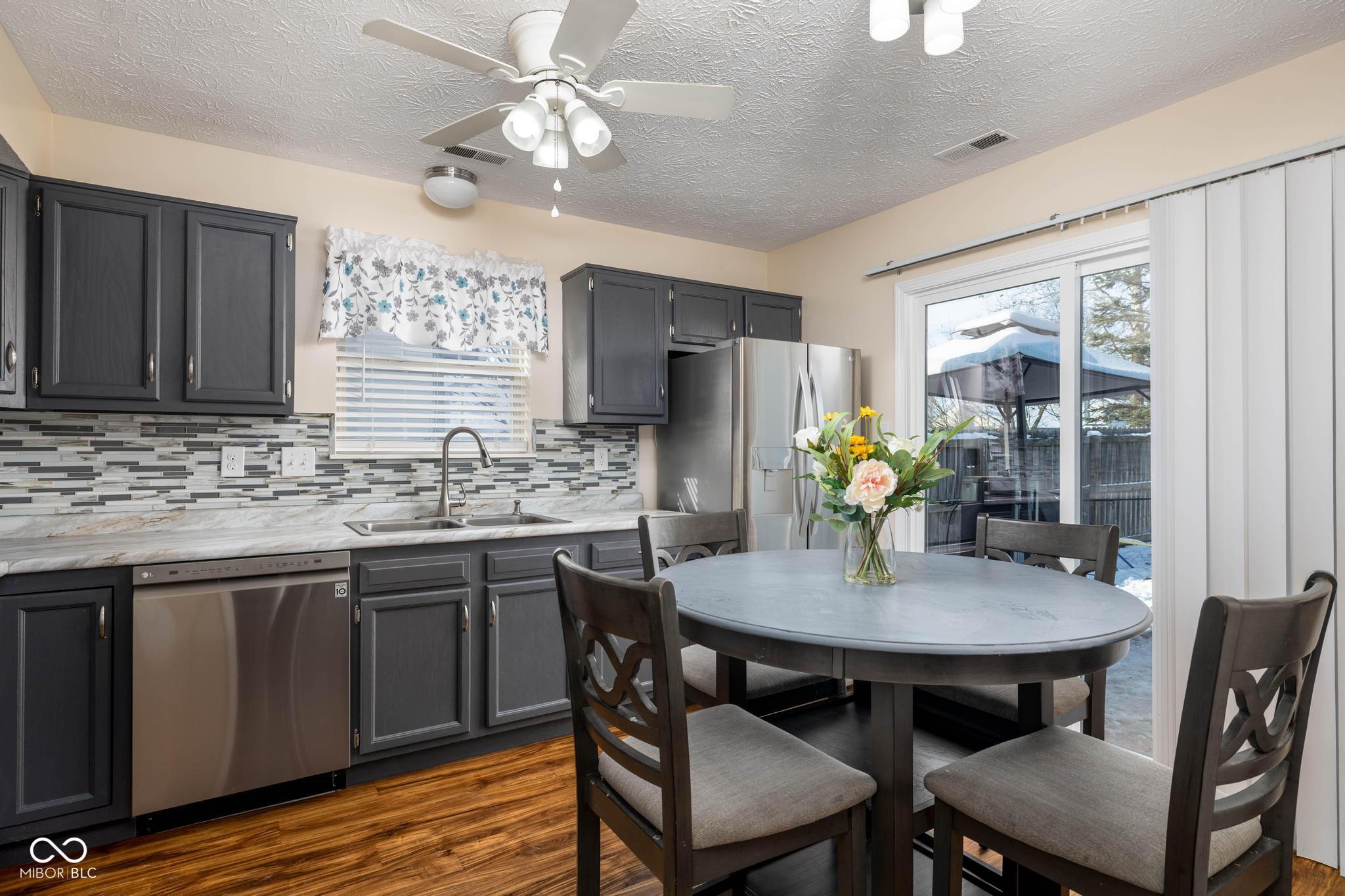 5993 Sycamore Forge Lane