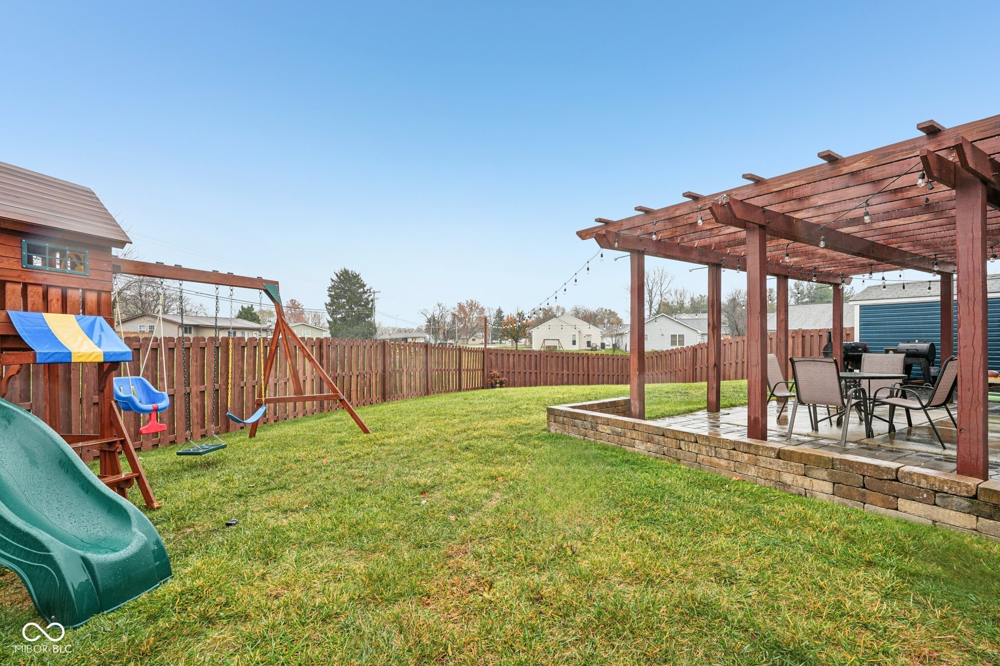 1502 Round Lake Court