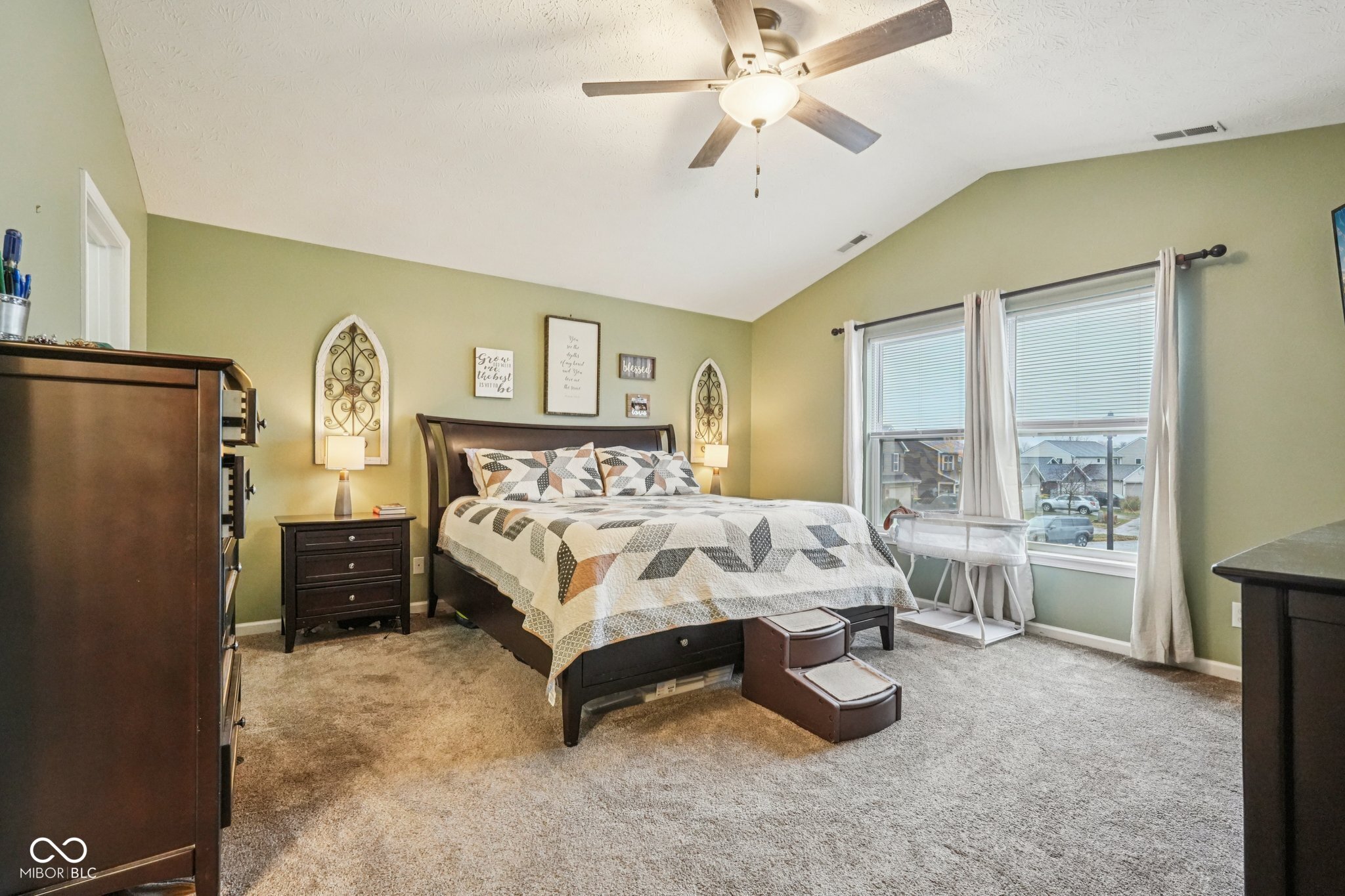 1502 Round Lake Court