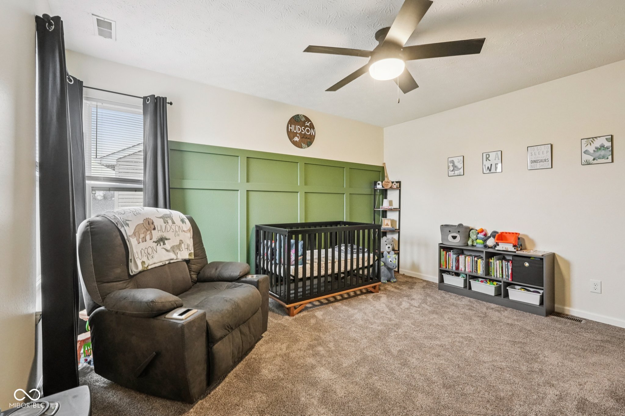 1502 Round Lake Court