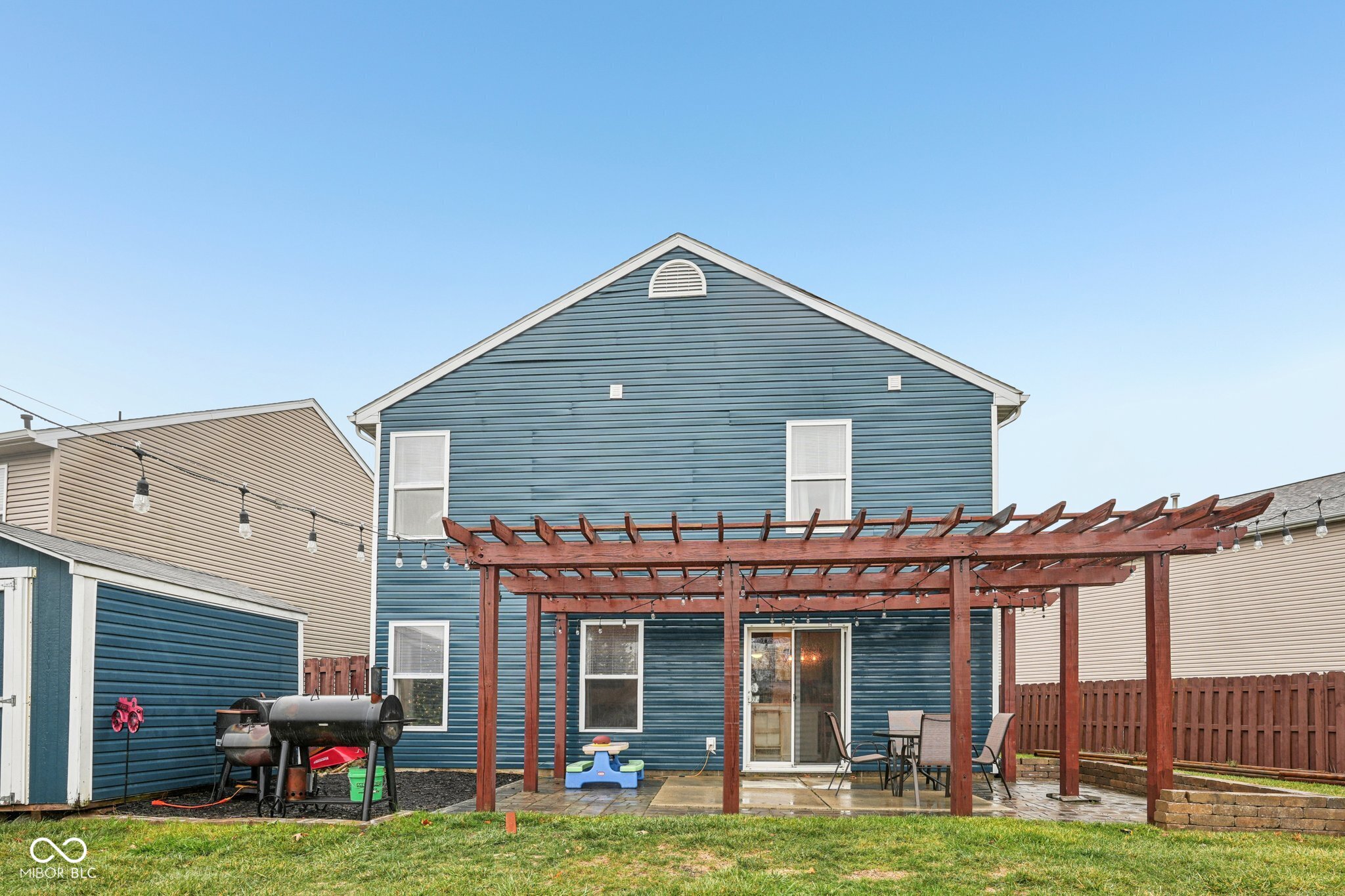 1502 Round Lake Court