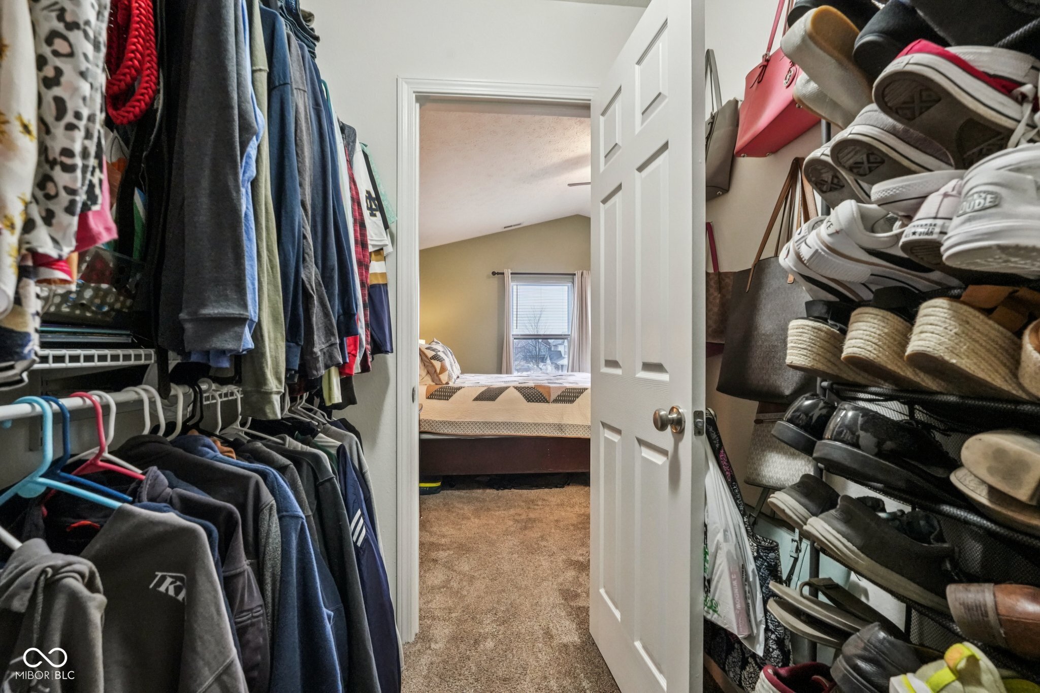 1502 Round Lake Court