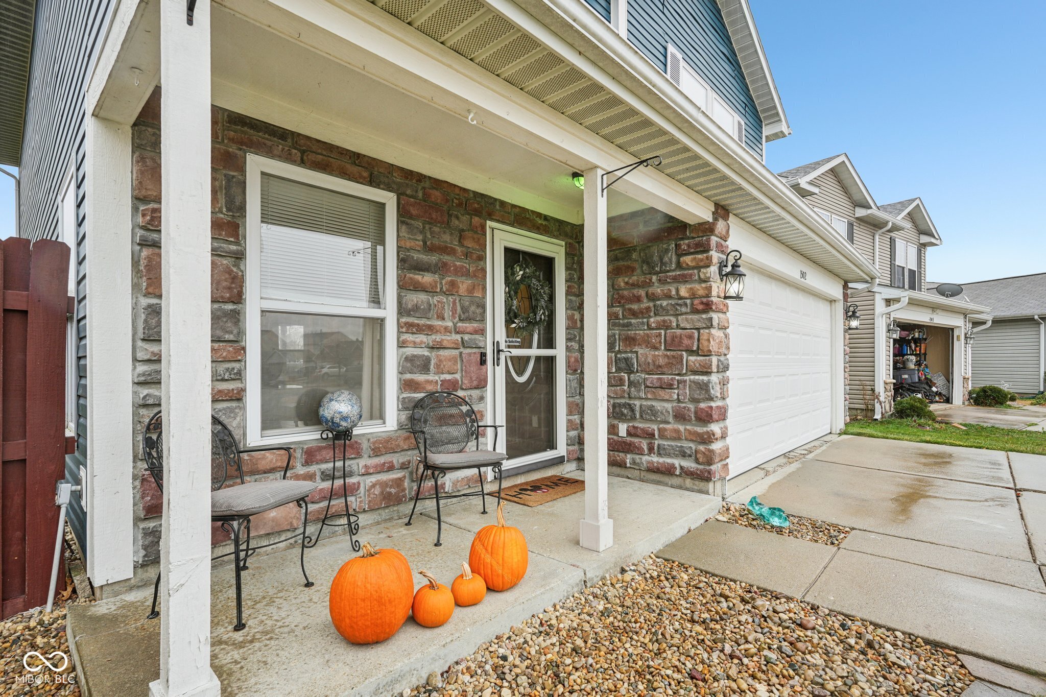 1502 Round Lake Court