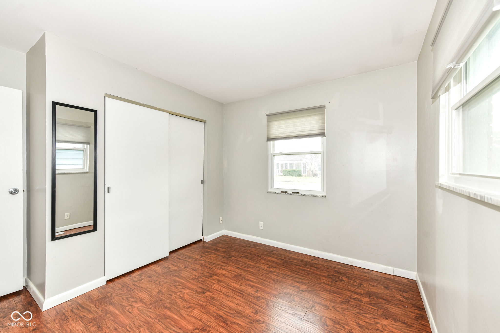 6121 Norwaldo Avenue