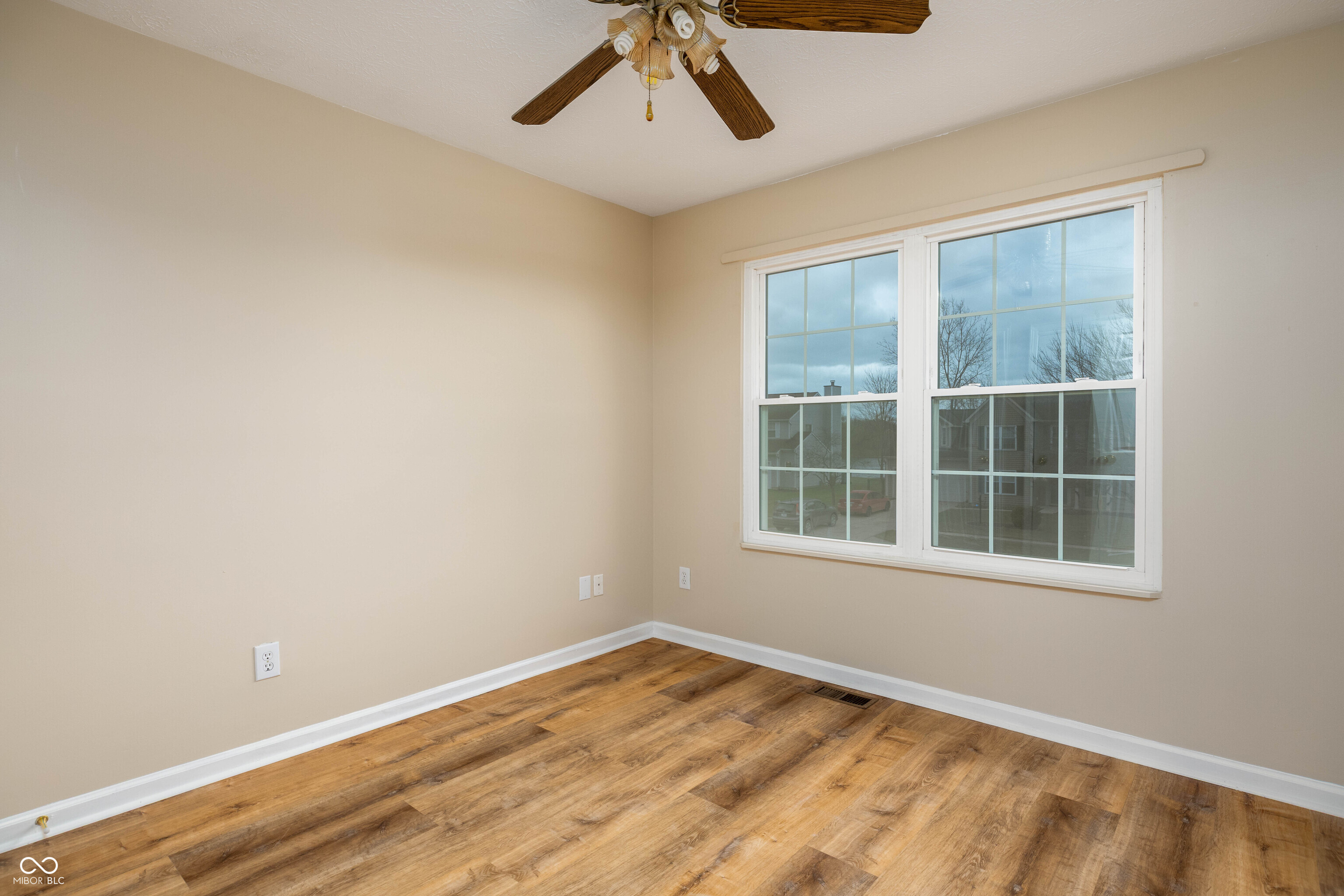 6357 Hollingsworth Drive