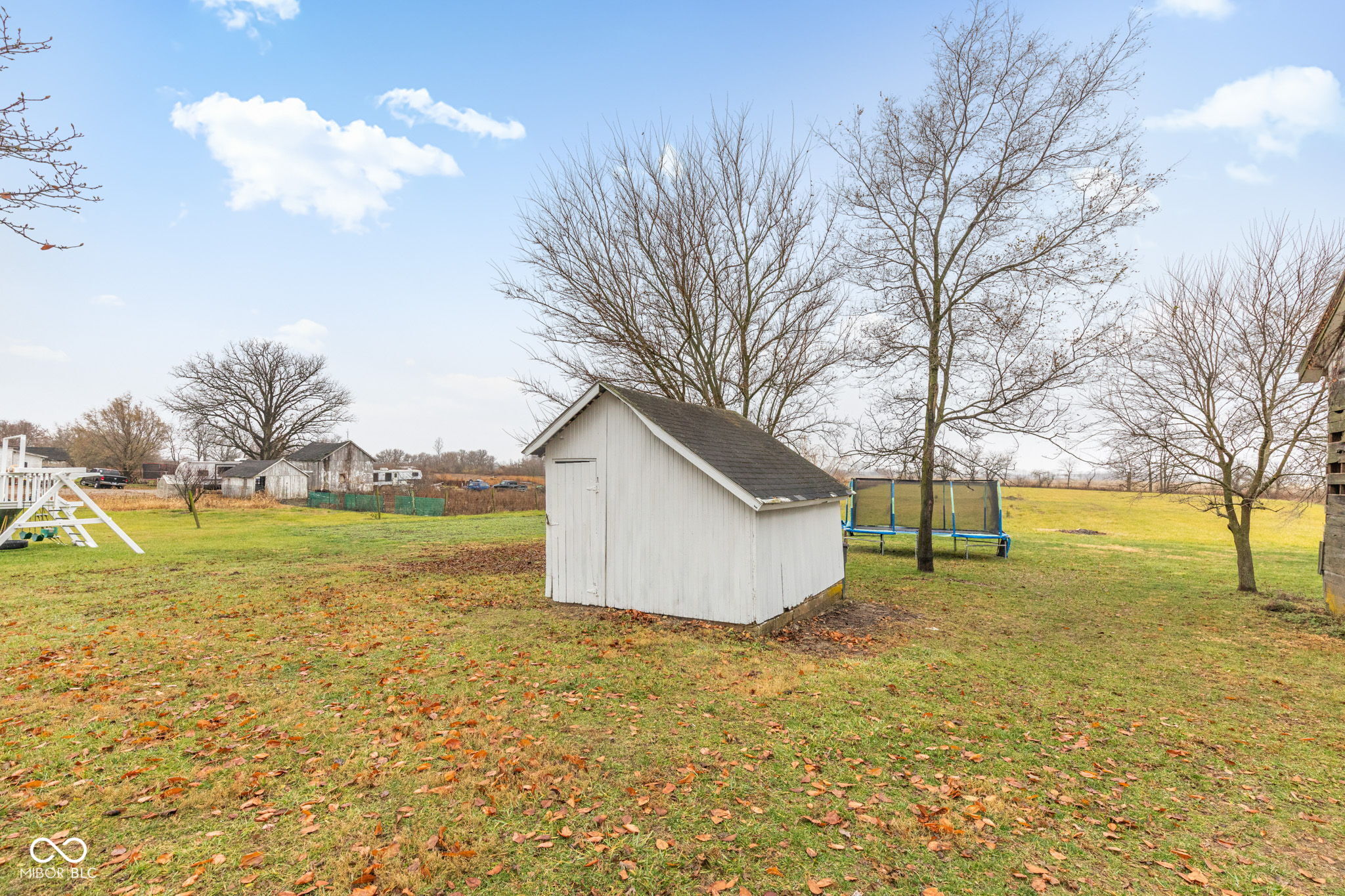 419 S Wilbur Wright Road