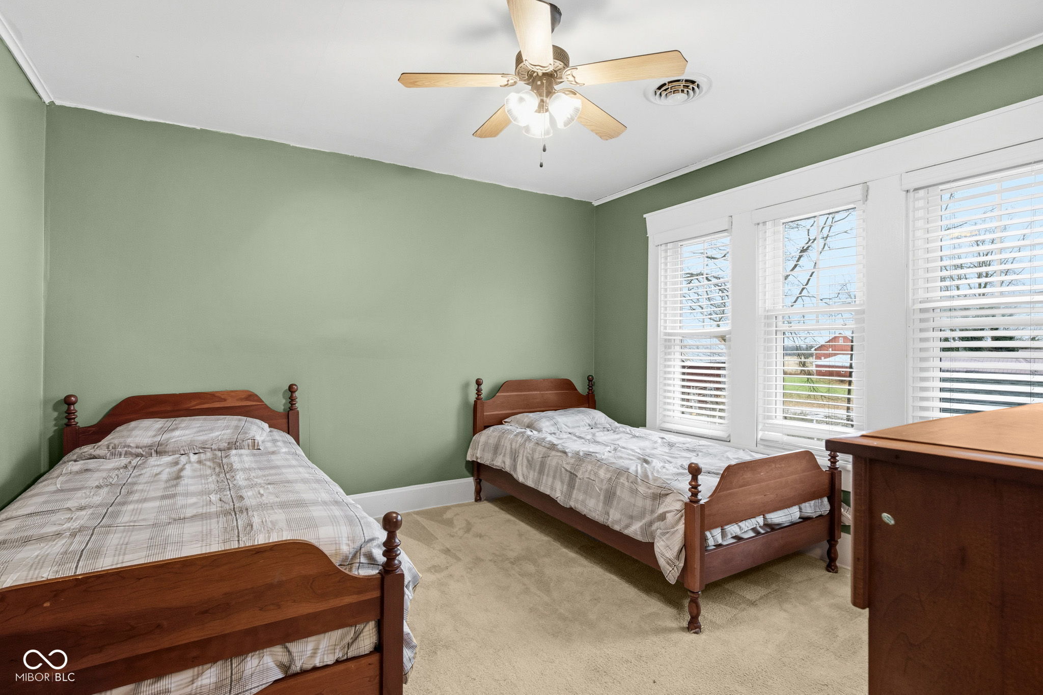 419 S Wilbur Wright Road