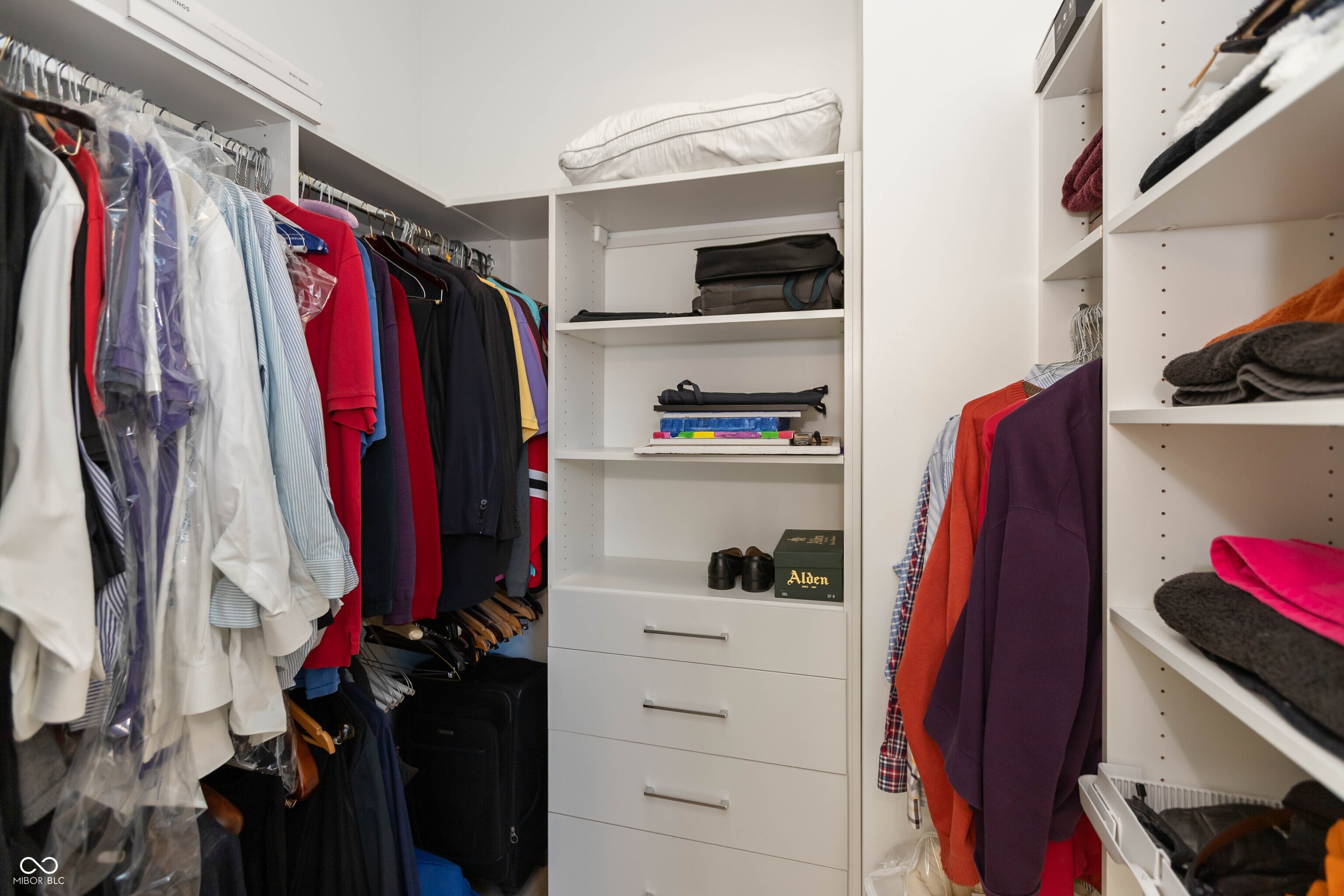 15 W Executive Drive Unit: #405