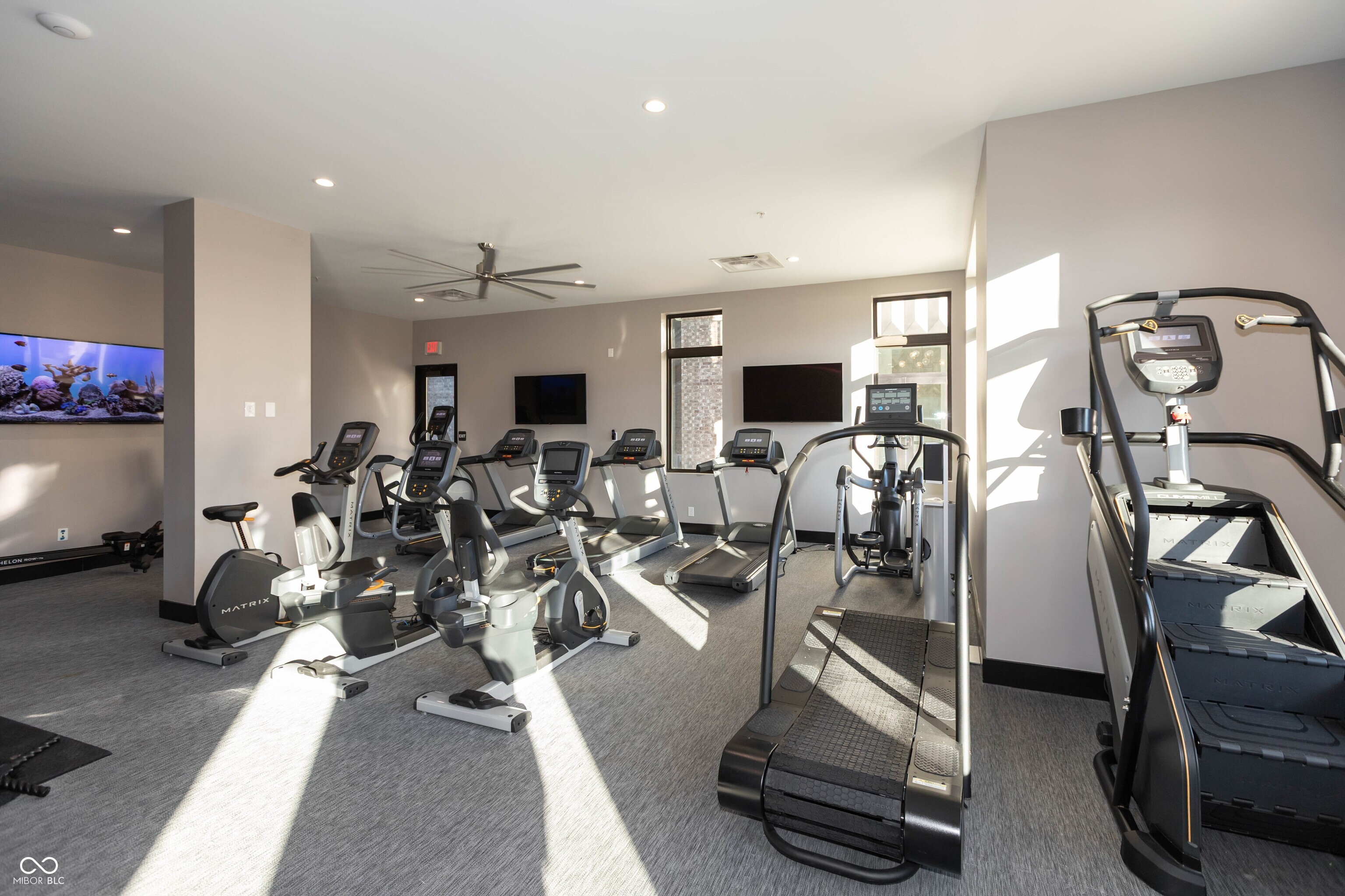 15 W Executive Drive Unit: #405