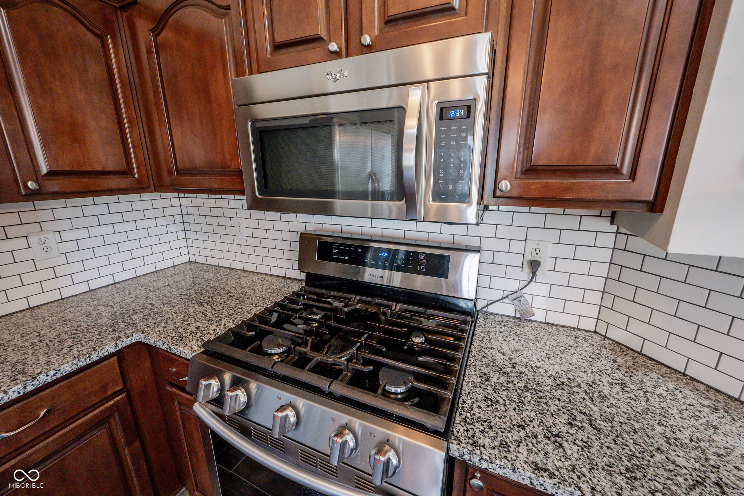 18565 Piers End Drive