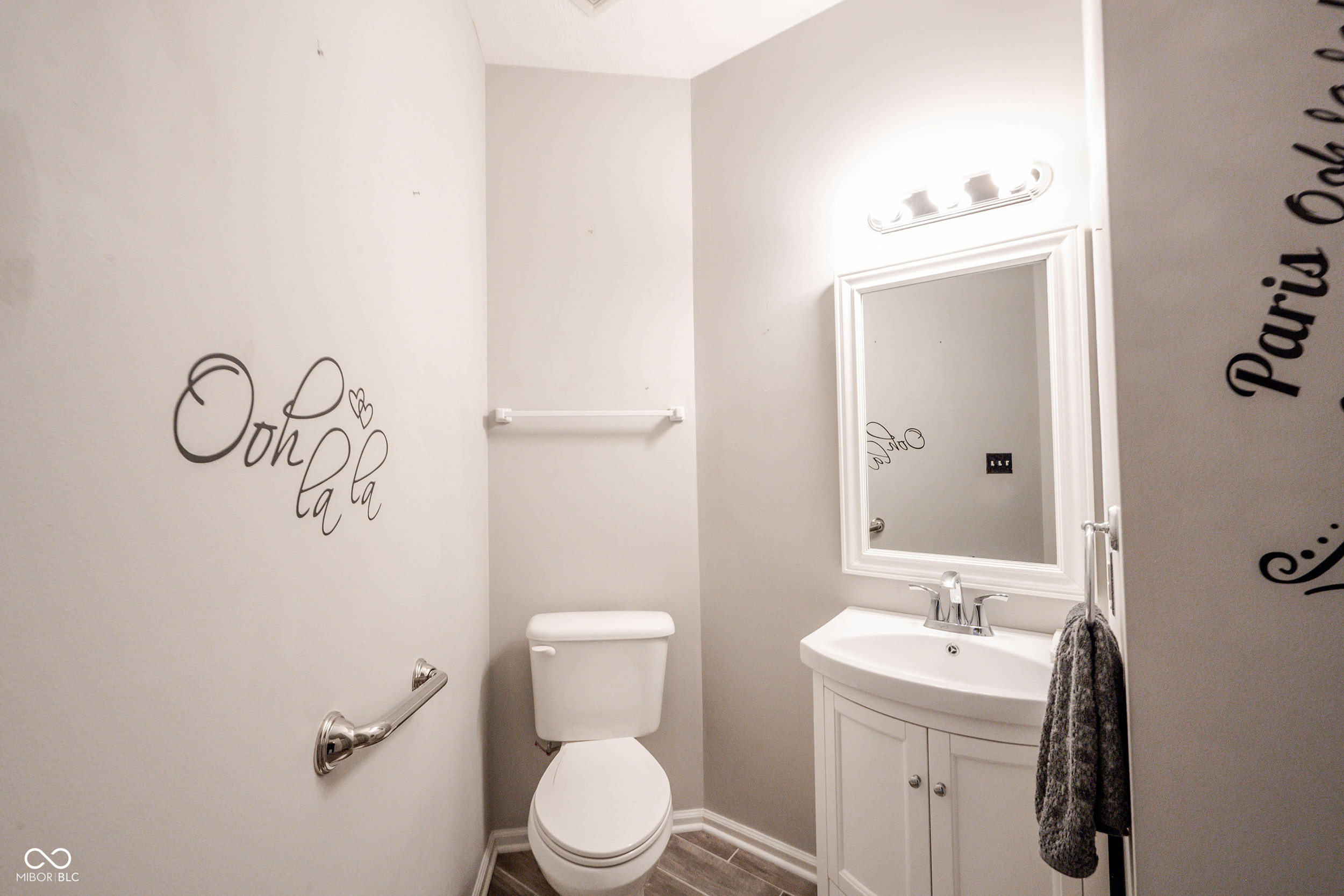 18565 Piers End Drive