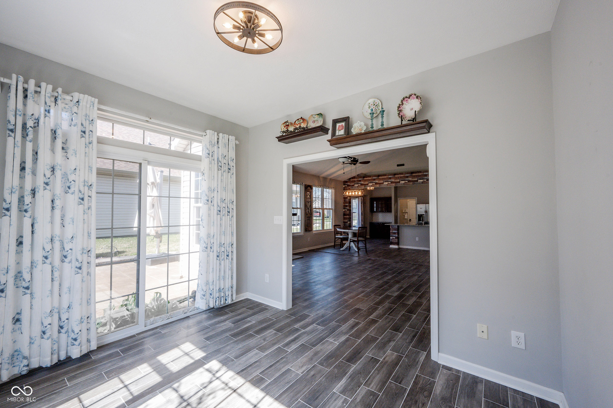 18565 Piers End Drive