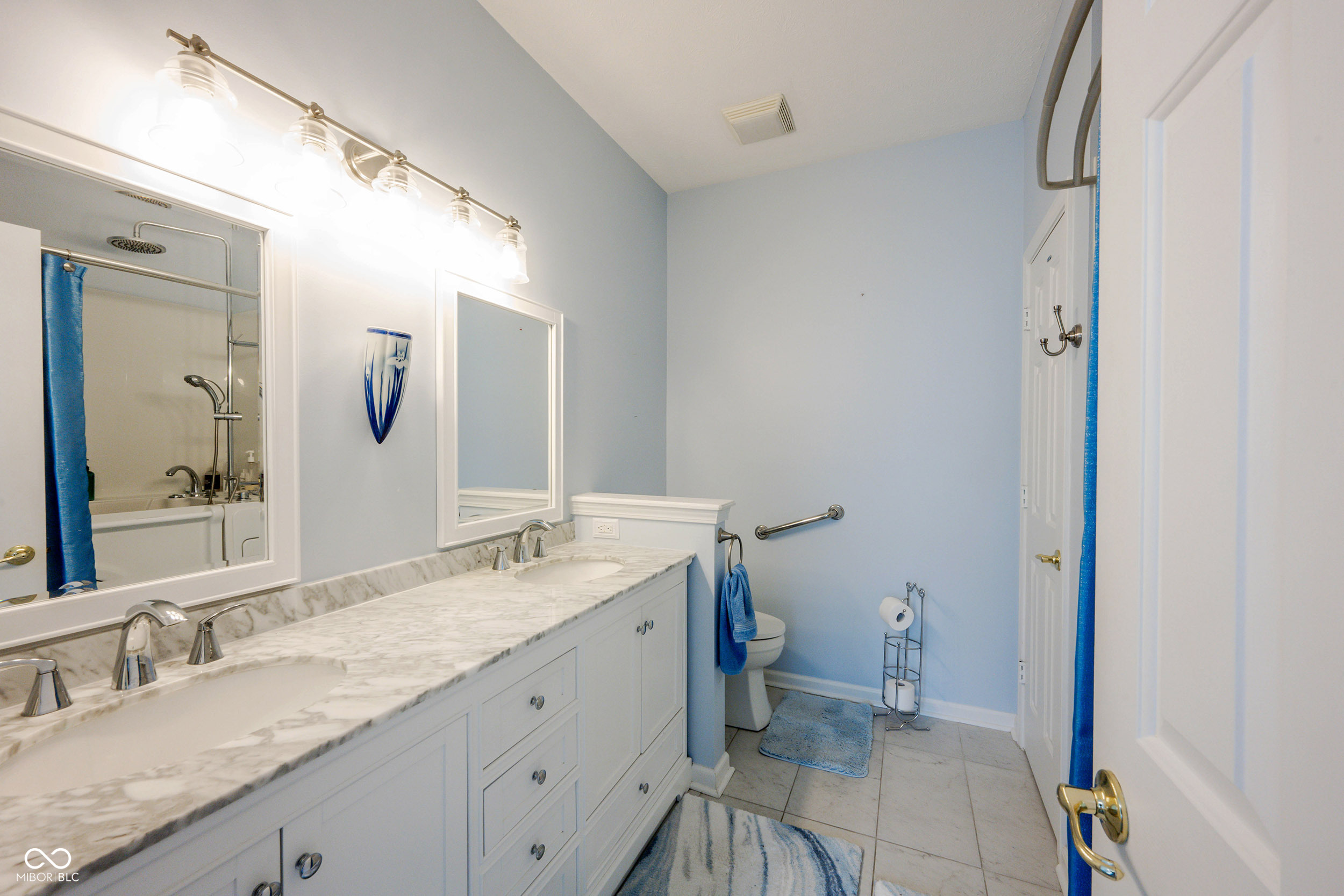 18565 Piers End Drive