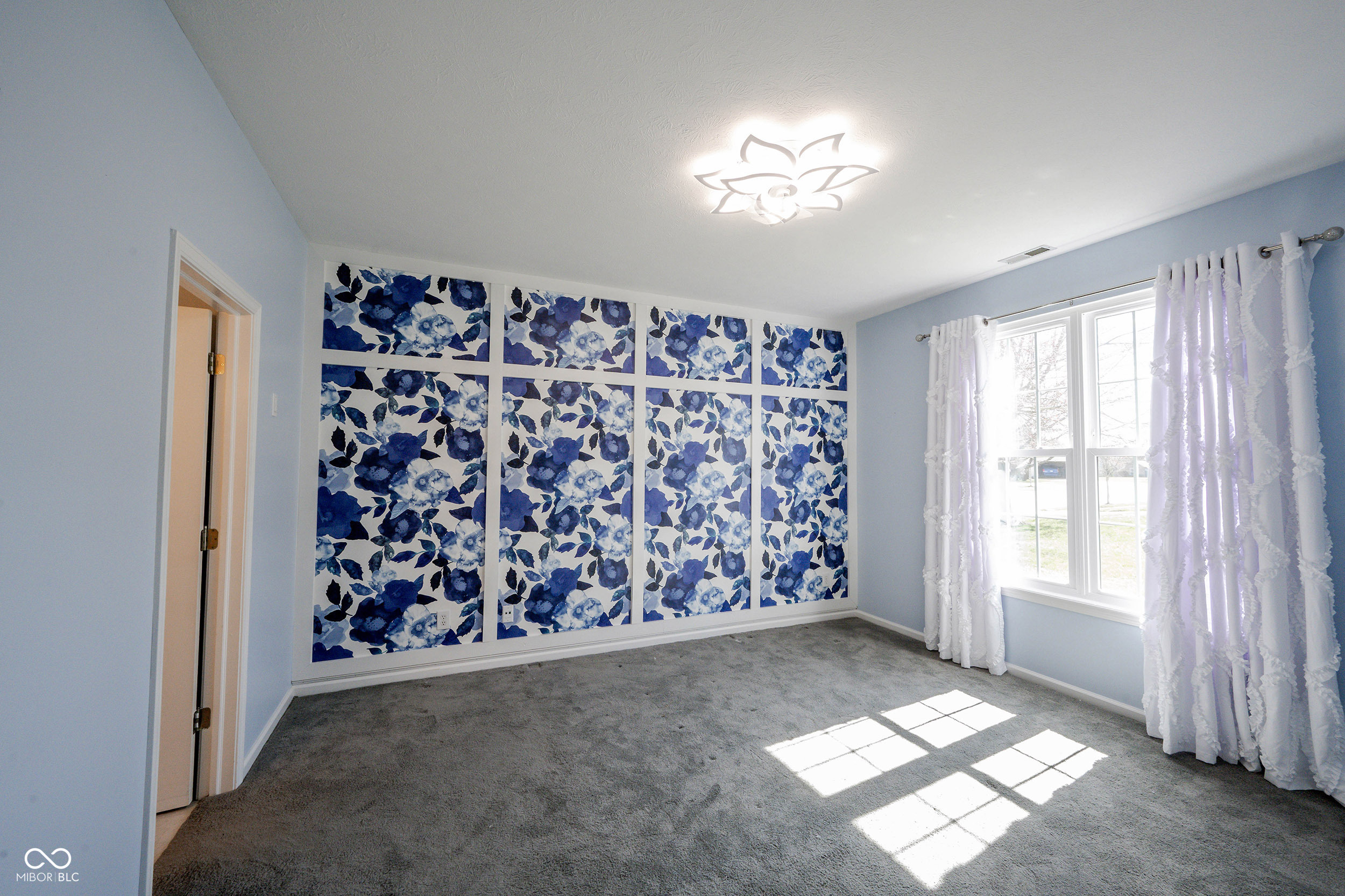 18565 Piers End Drive