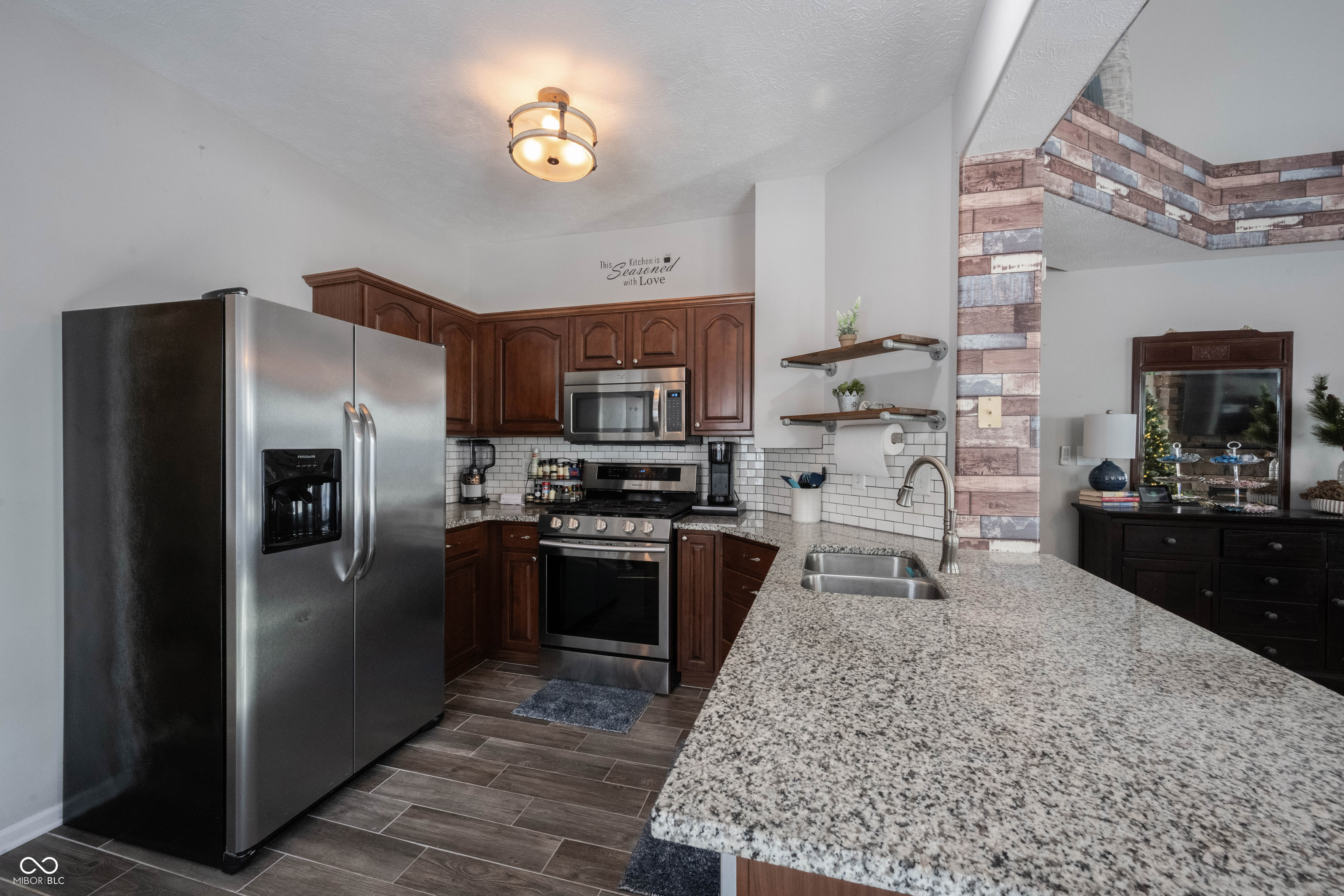 18565 Piers End Drive