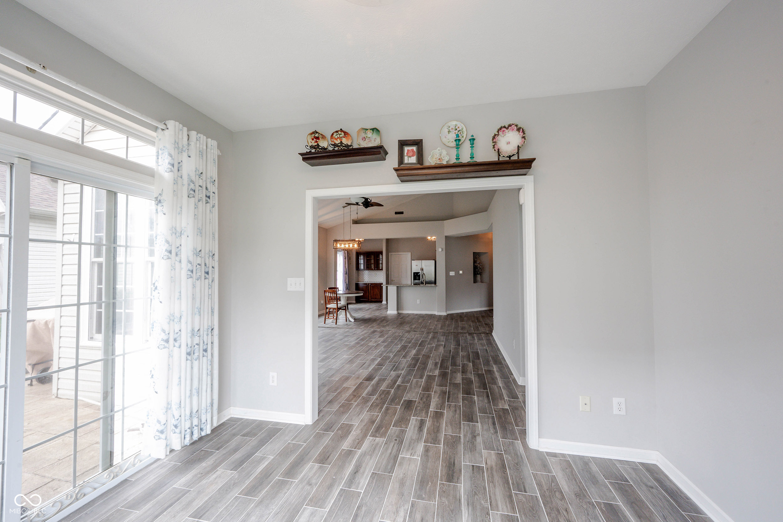 18565 Piers End Drive