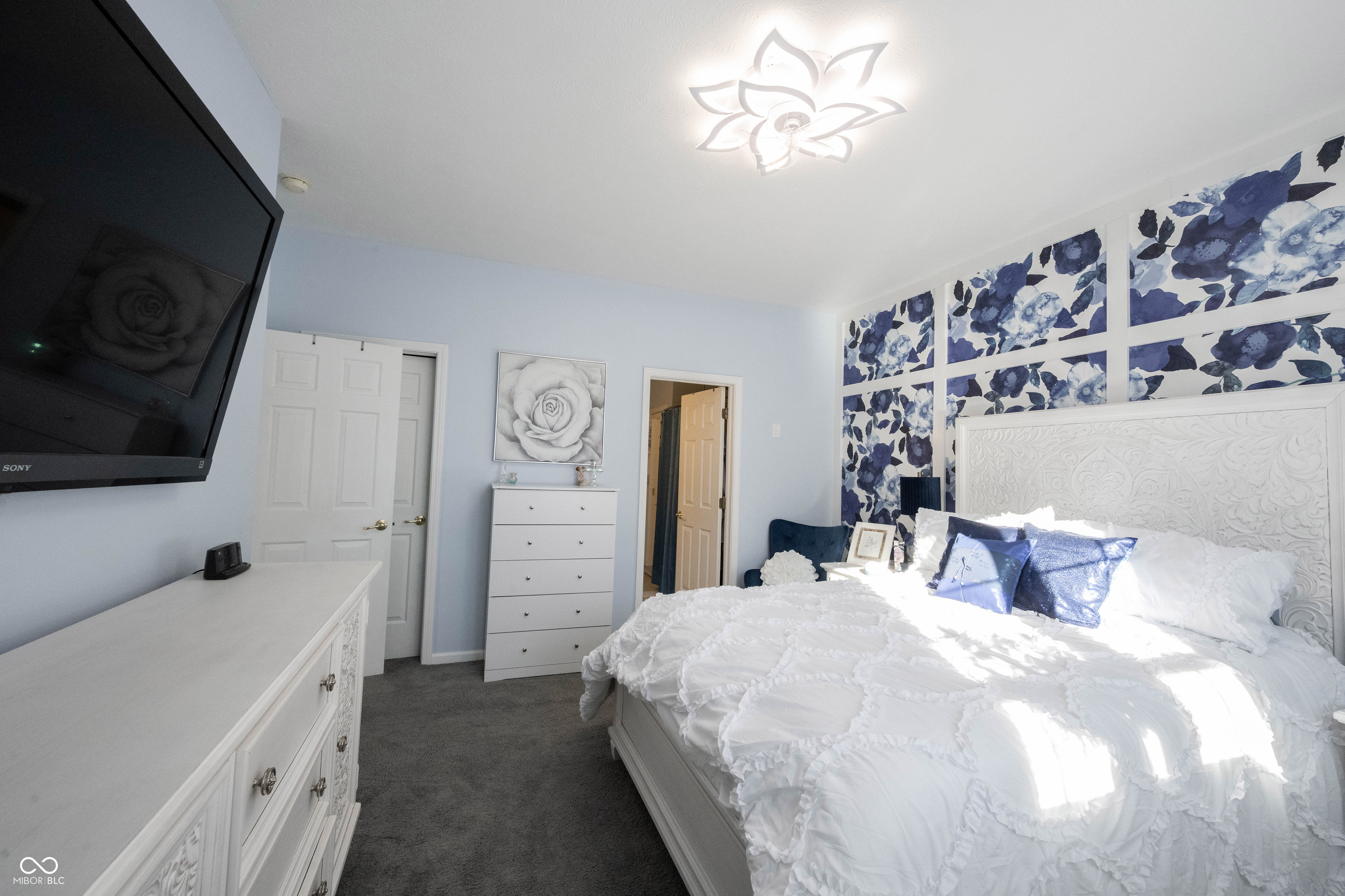 18565 Piers End Drive