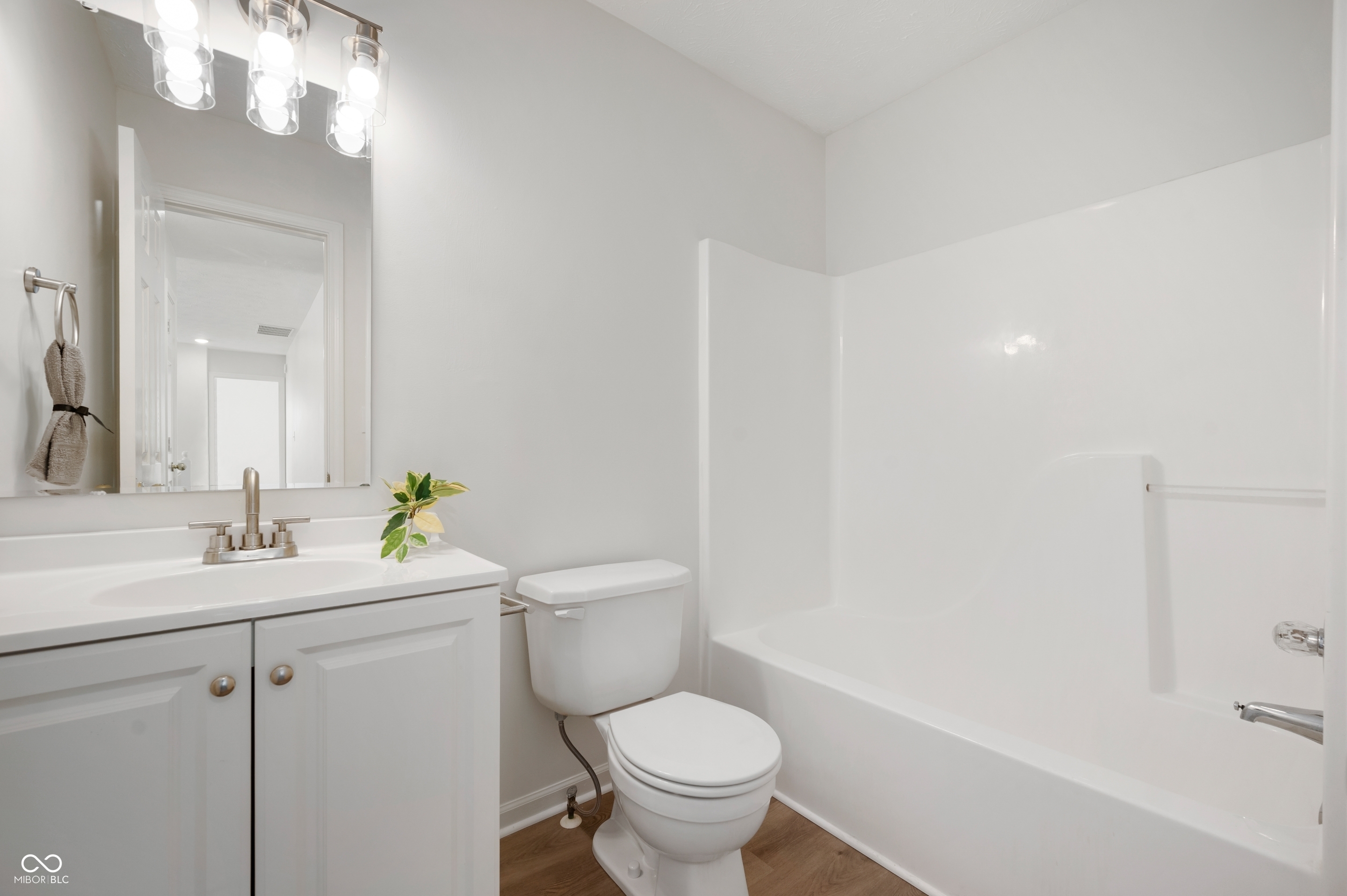 3642 Fredricksburg Drive