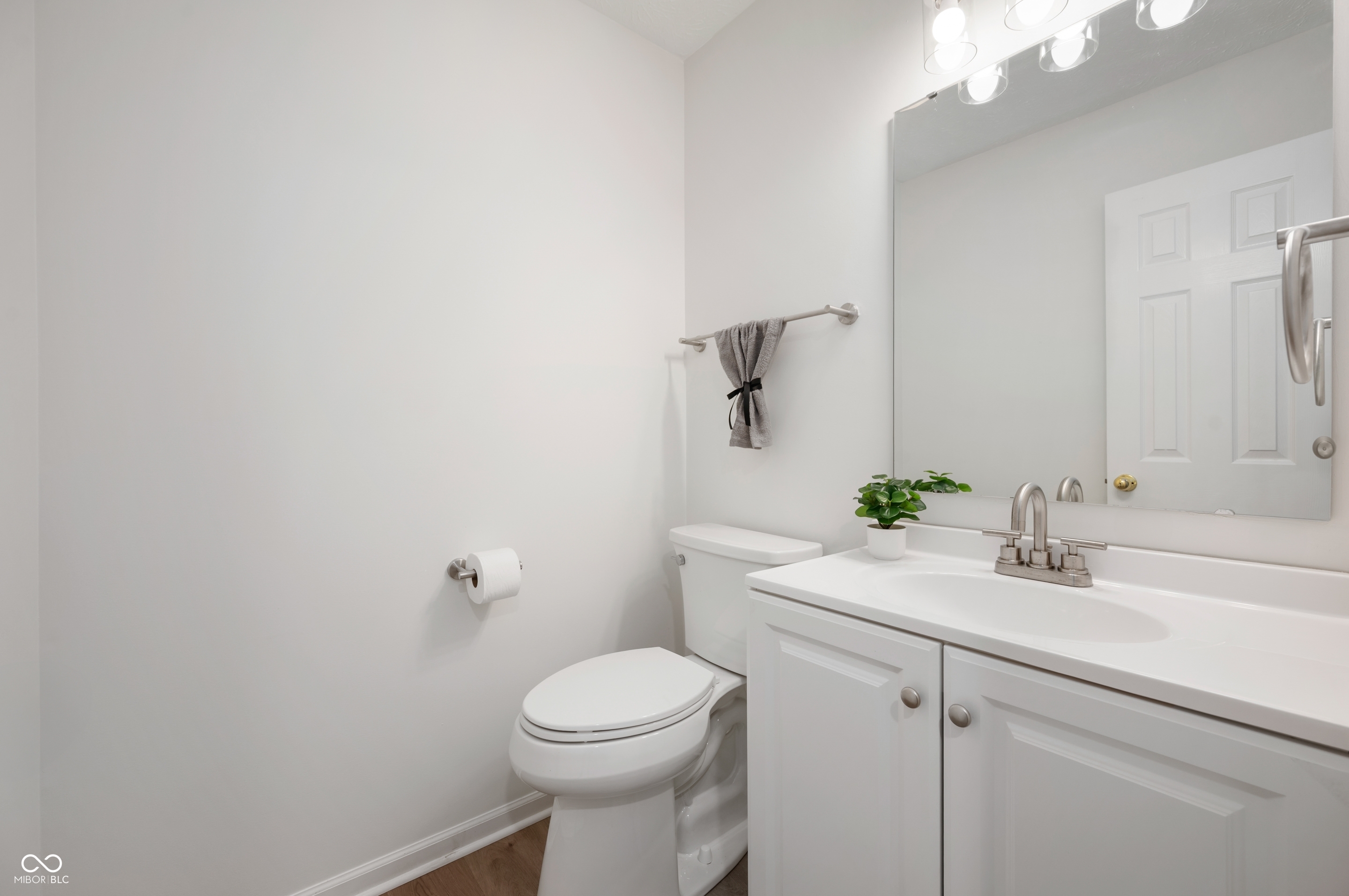 3642 Fredricksburg Drive