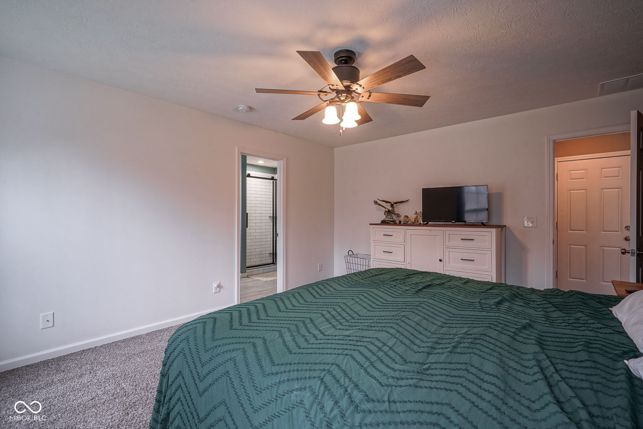 4890 W State Road 234