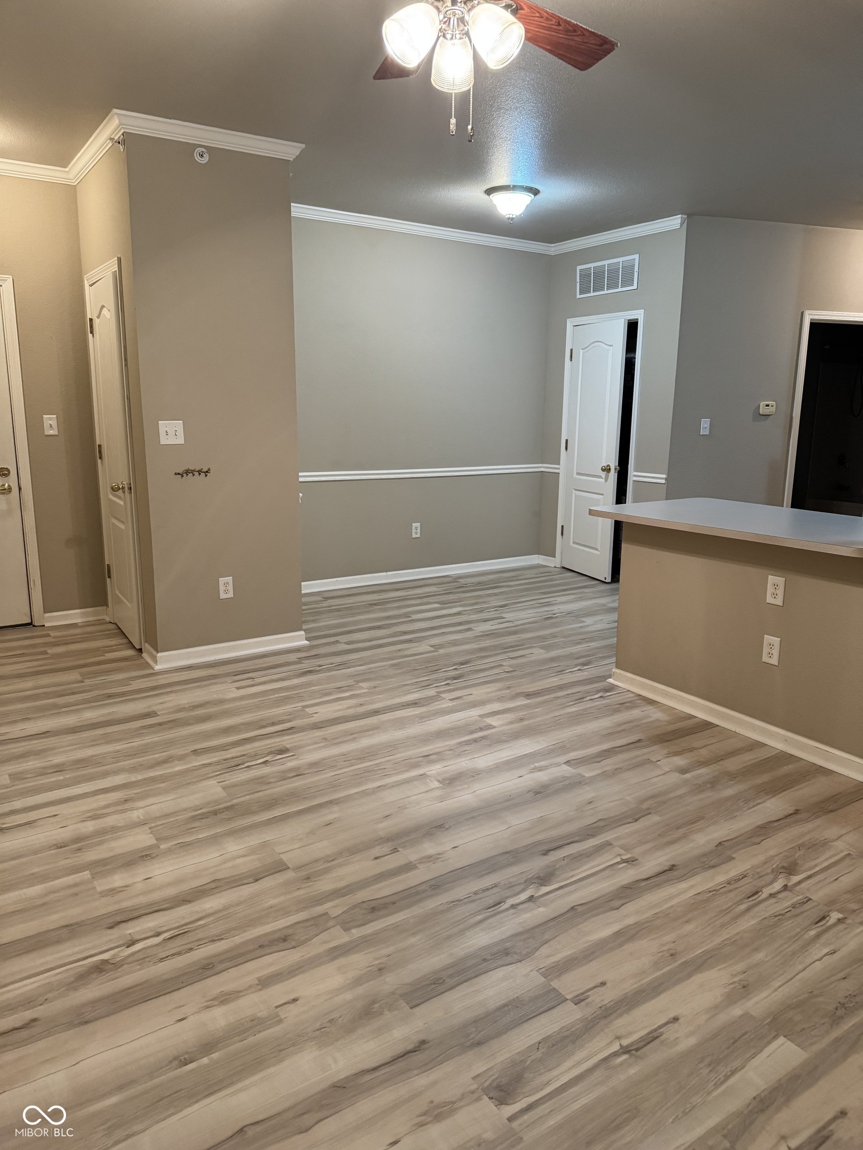 12926 University Crescent Unit: APT 2B