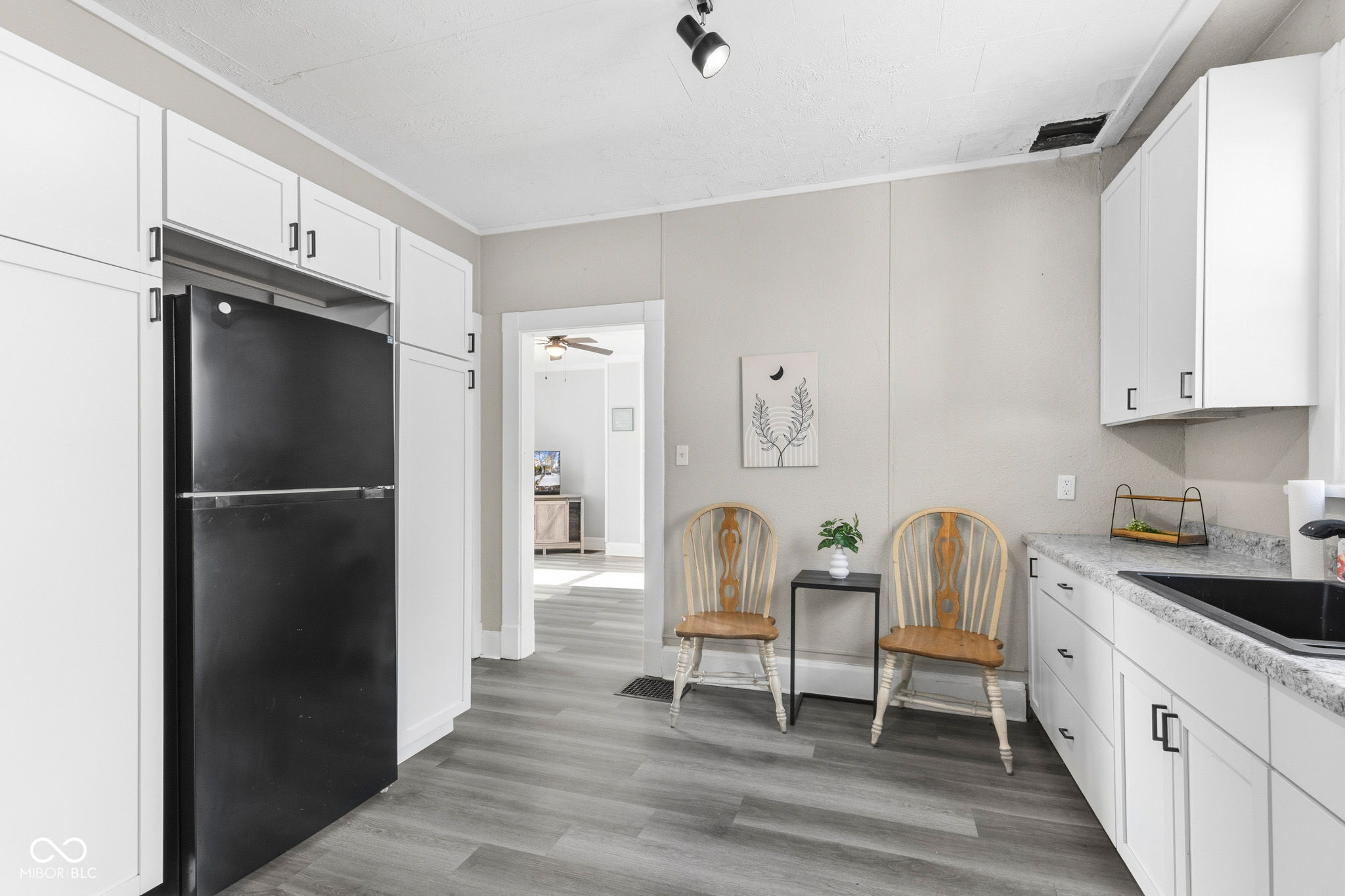 644 S 11th Street