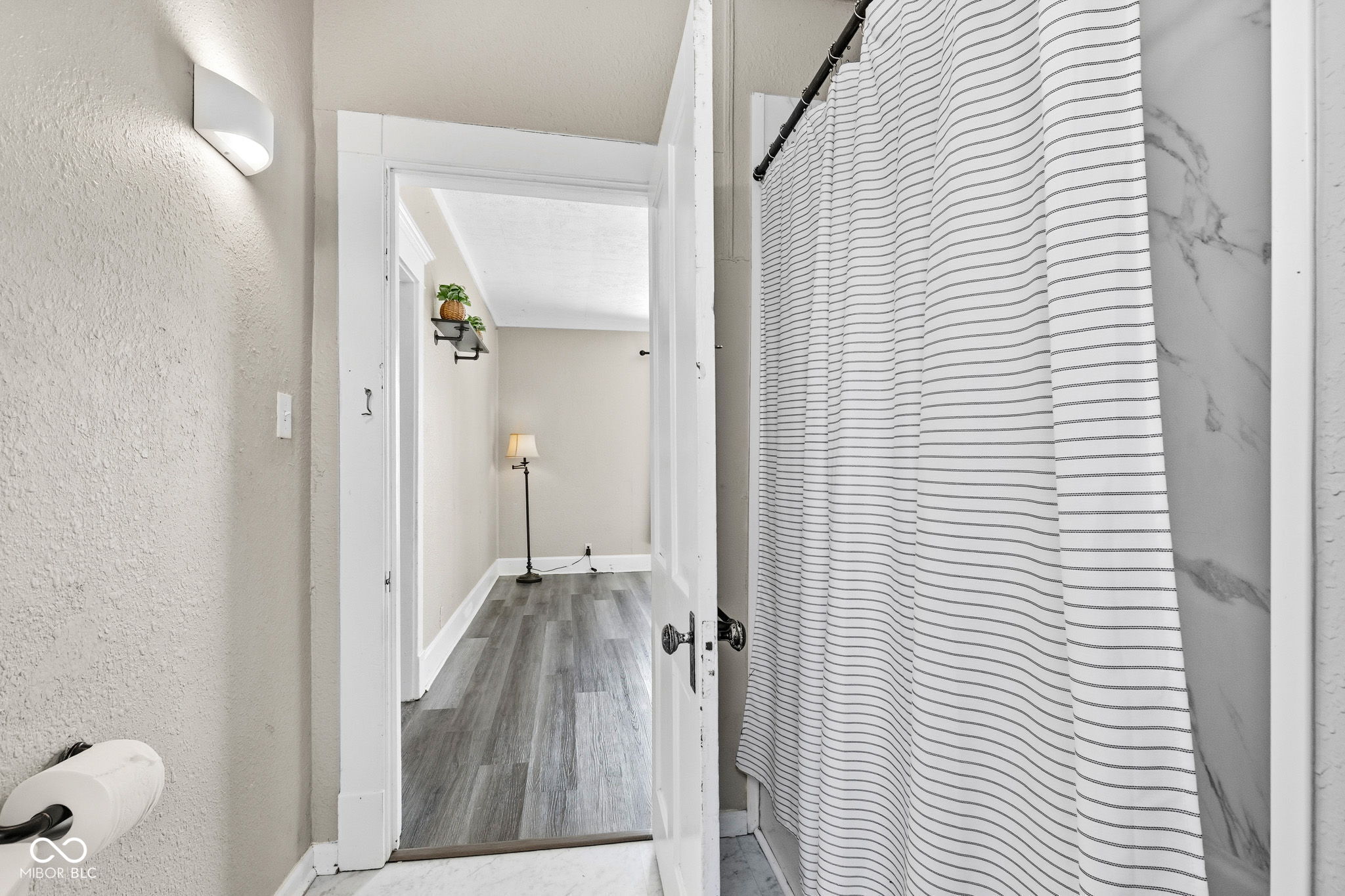 644 S 11th Street