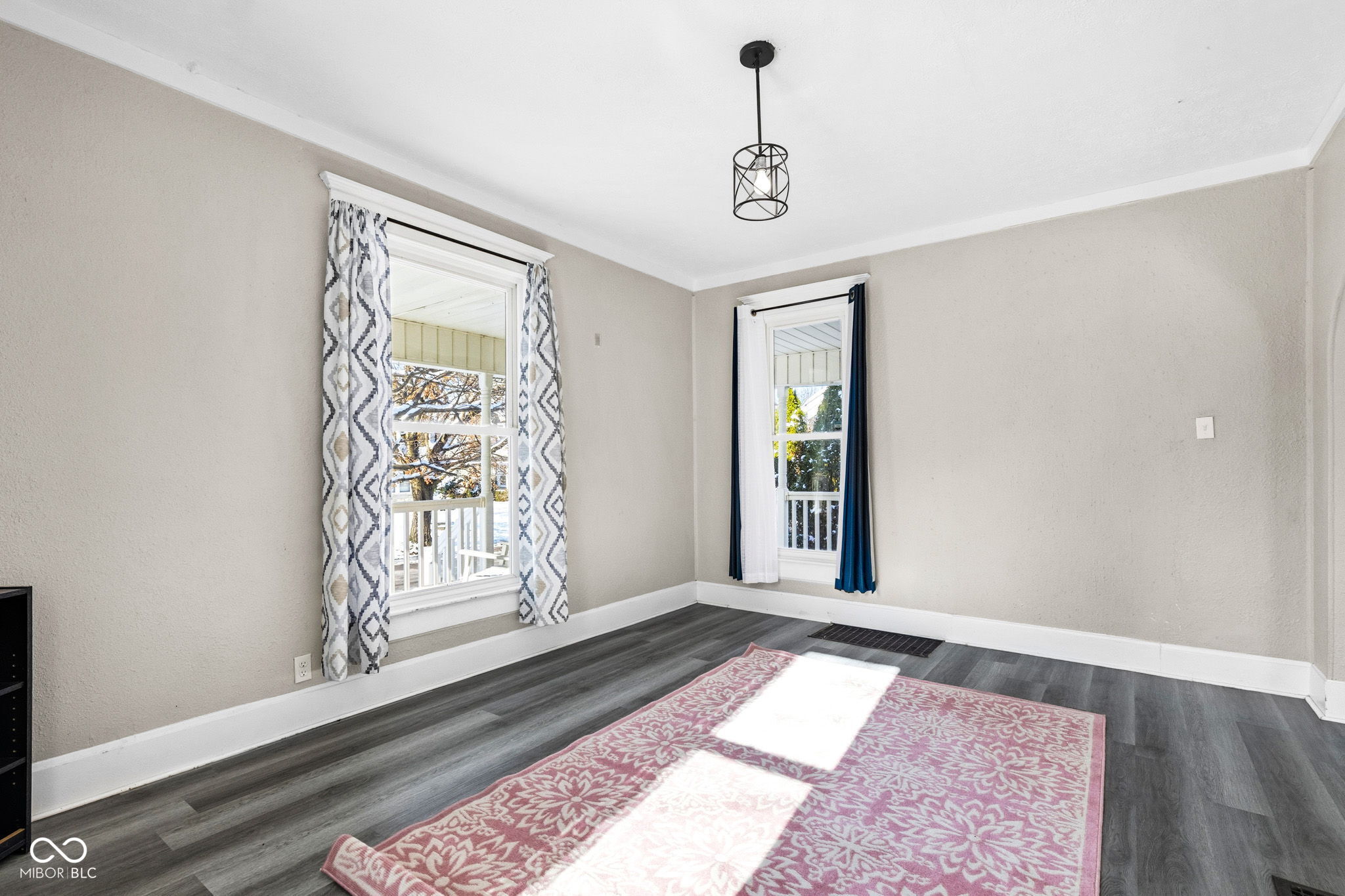 644 S 11th Street