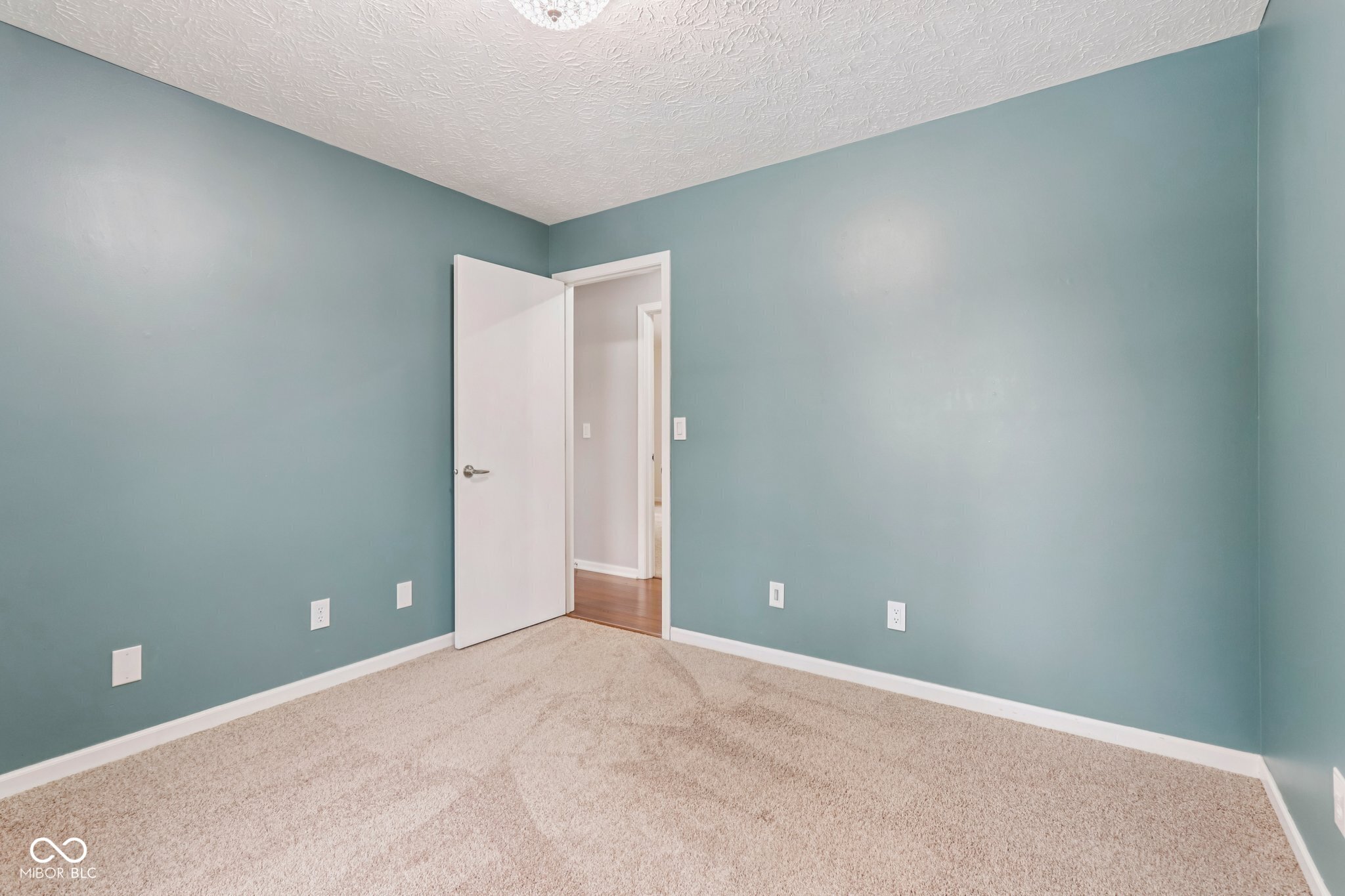 12427 Trumbull Court