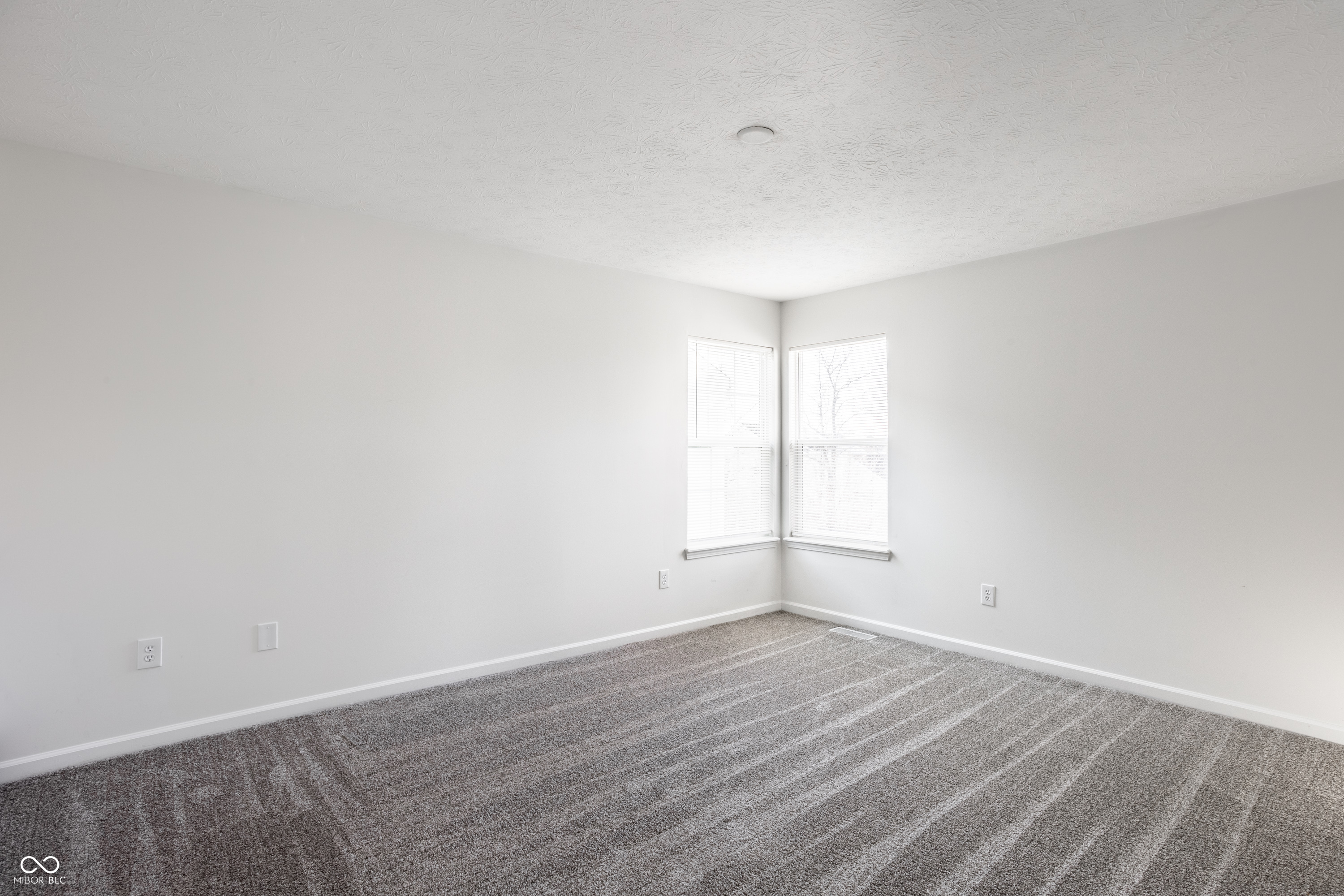 5670 Congressional Place