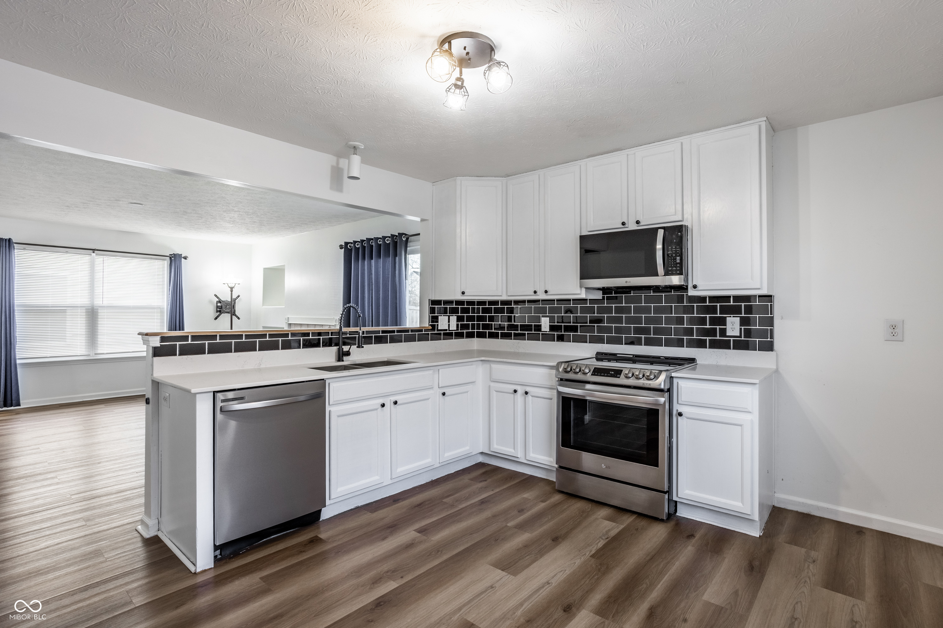 5670 Congressional Place