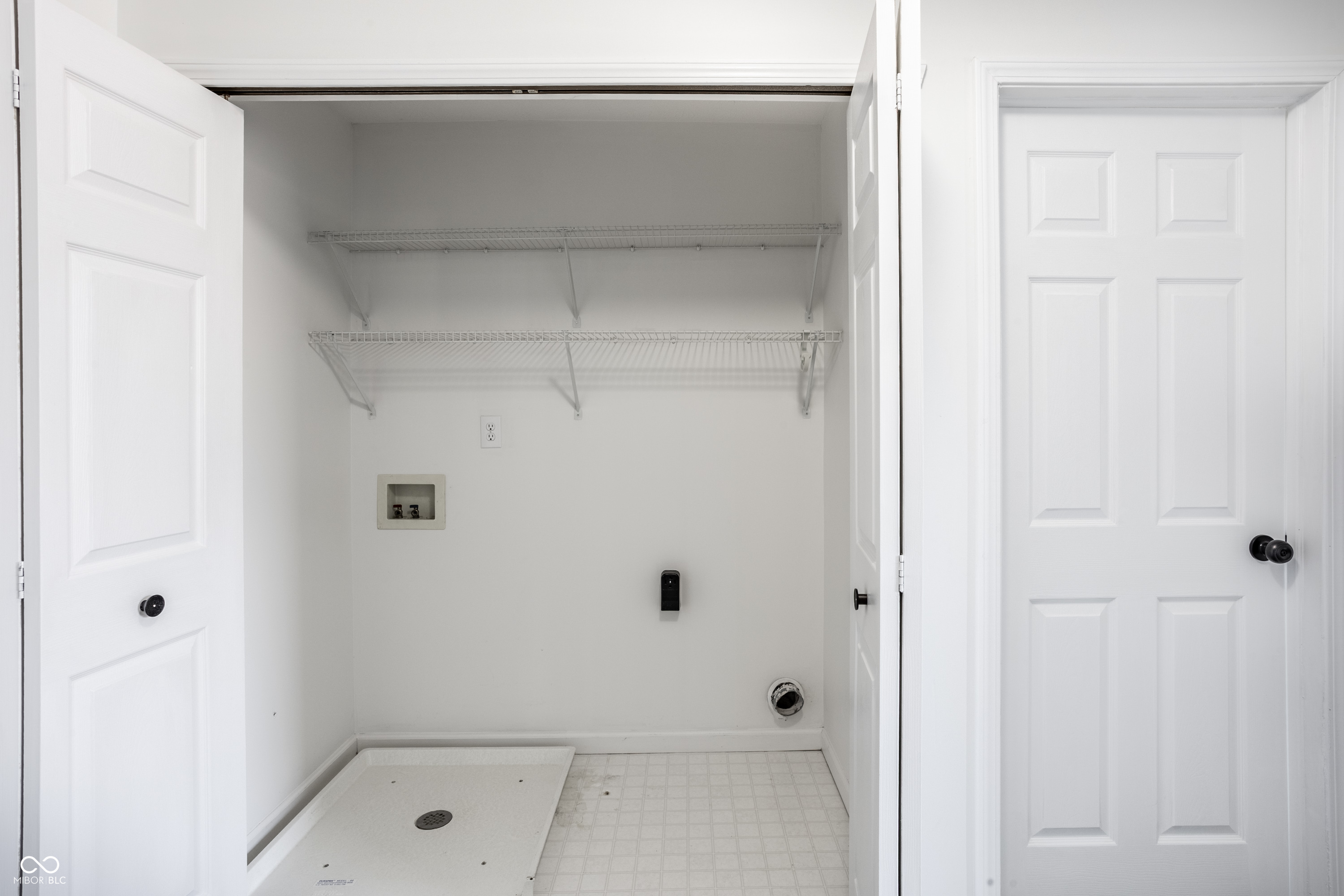 5670 Congressional Place