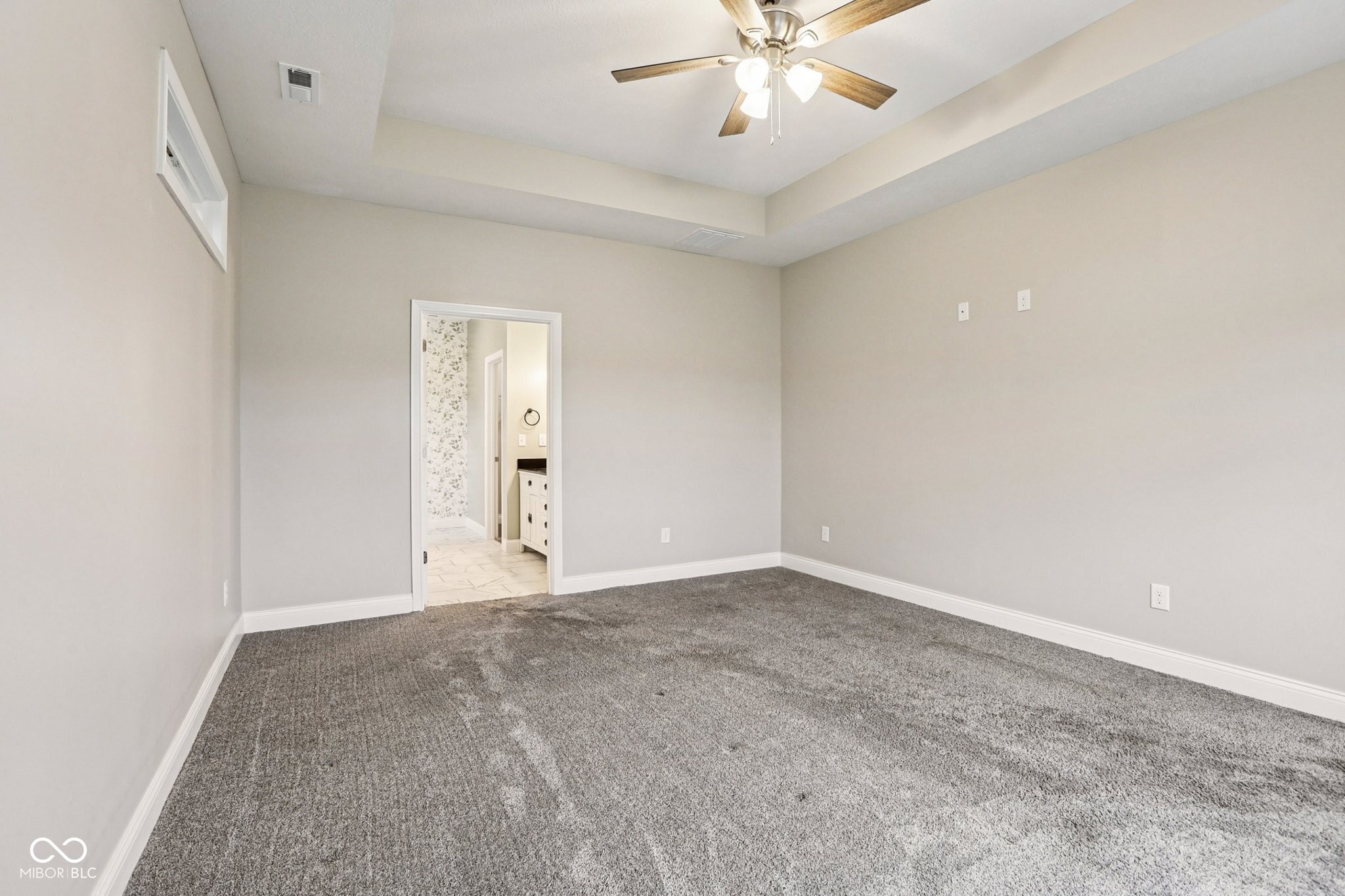 5569 Sandstone Avenue