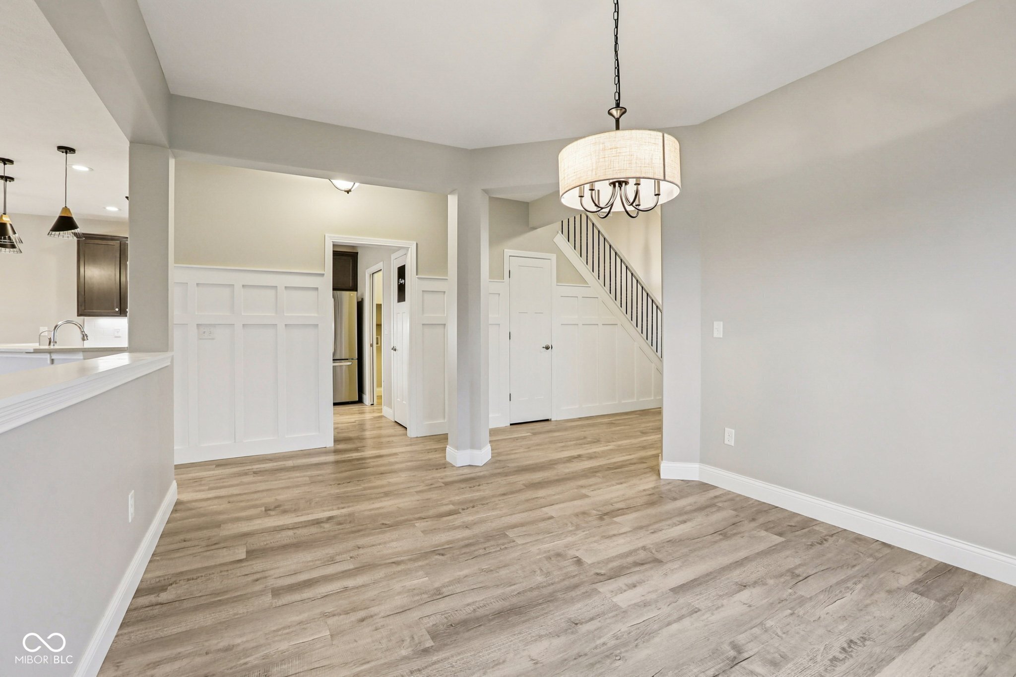 5569 Sandstone Avenue