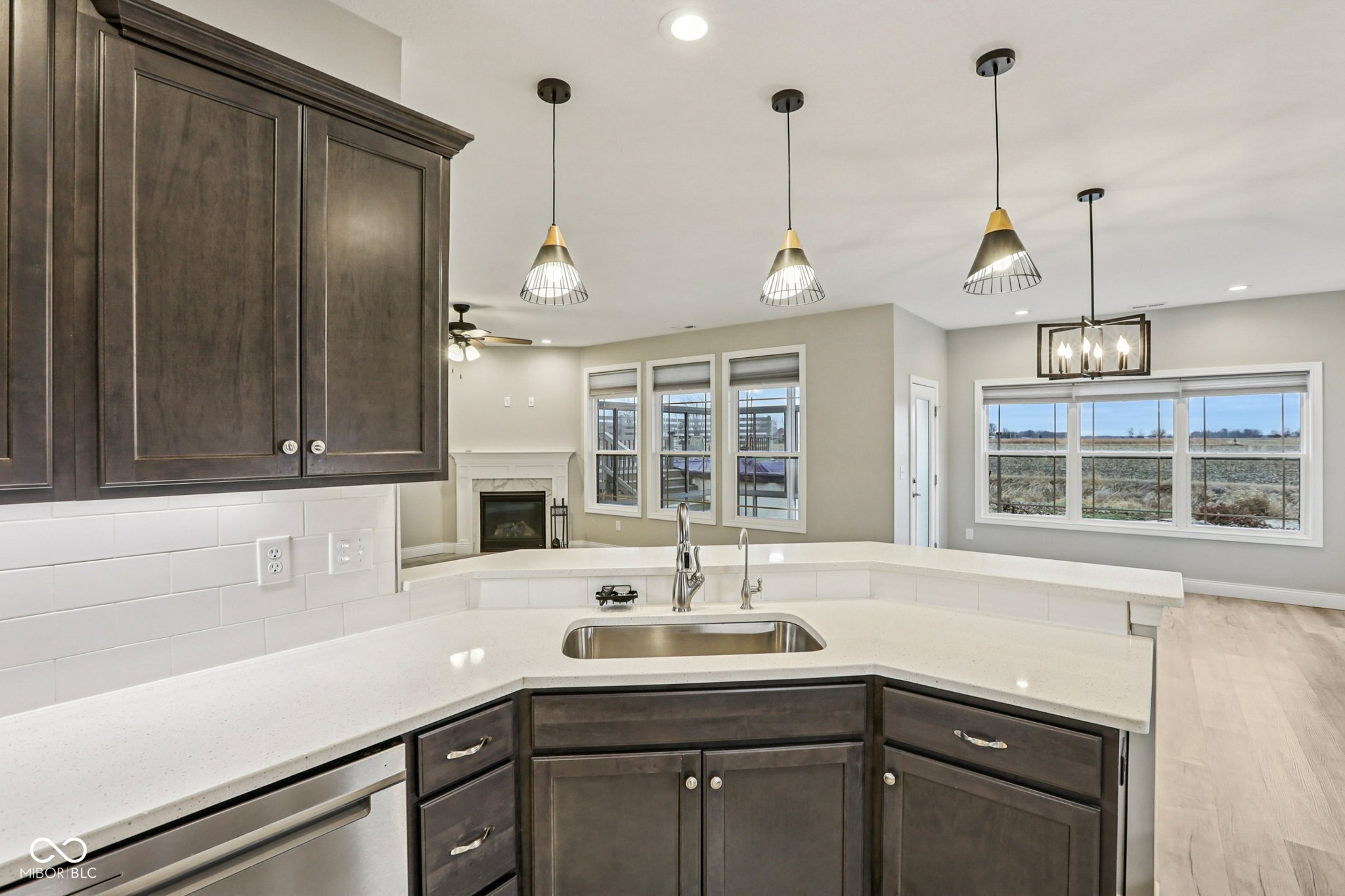 5569 Sandstone Avenue