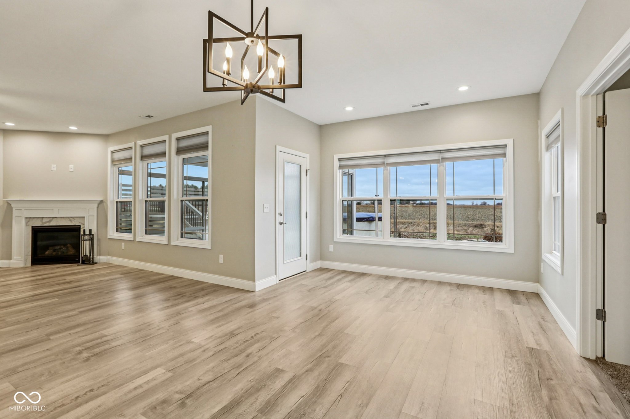 5569 Sandstone Avenue