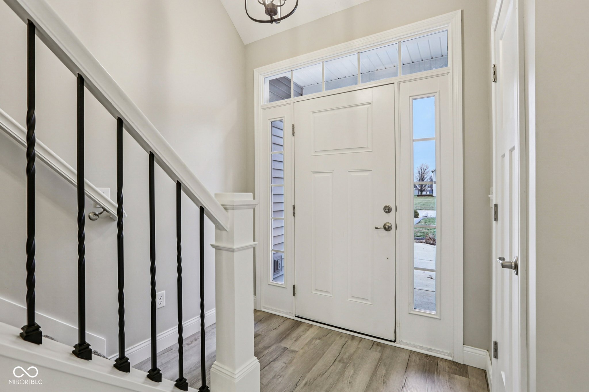 5569 Sandstone Avenue