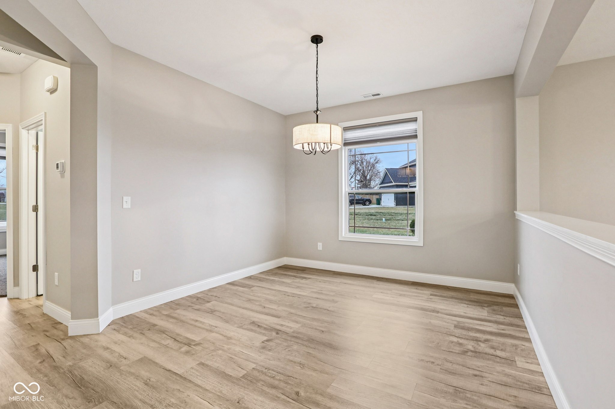 5569 Sandstone Avenue