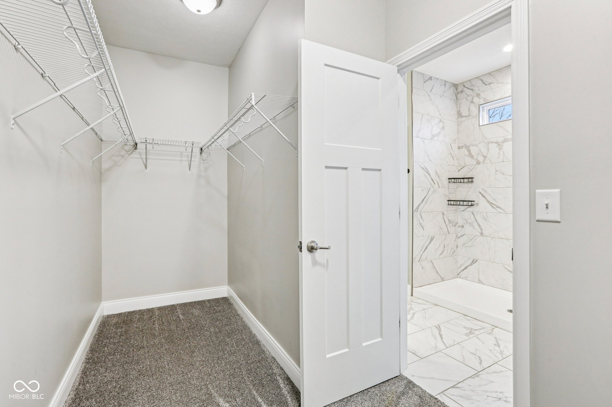 5569 Sandstone Avenue