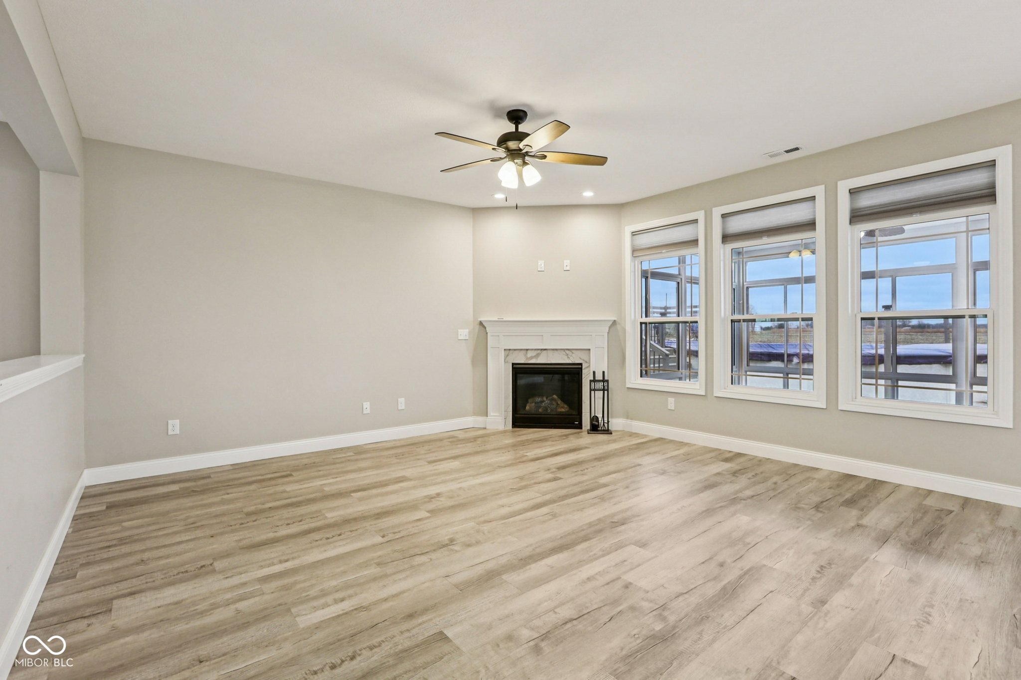 5569 Sandstone Avenue