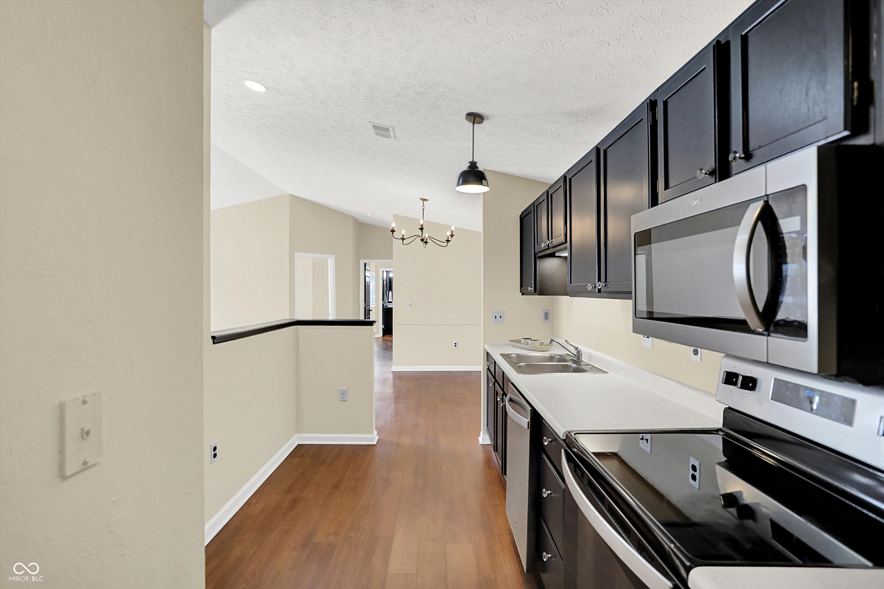 8120 Glenwillow Lane Unit: 205