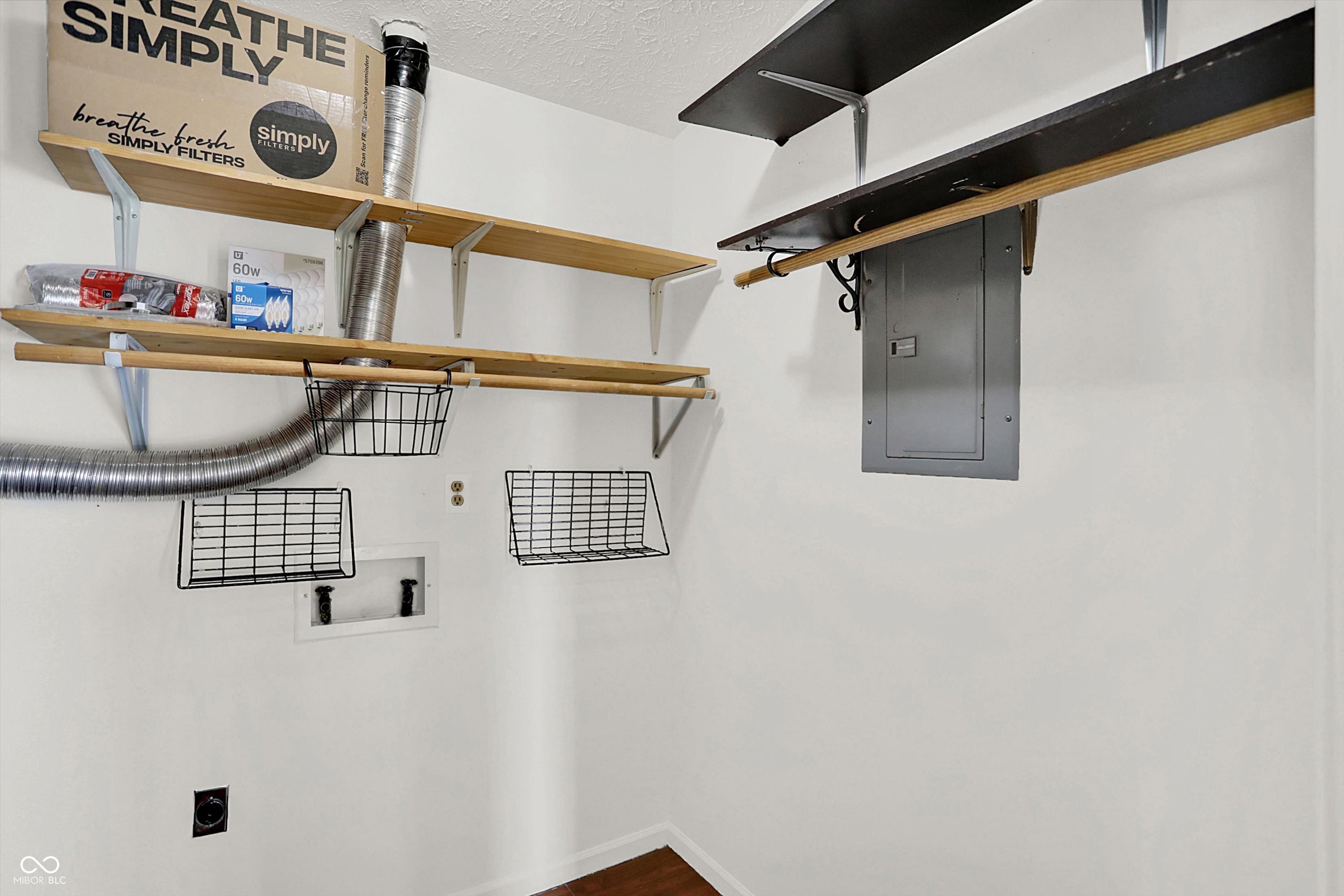 8120 Glenwillow Lane Unit: 205