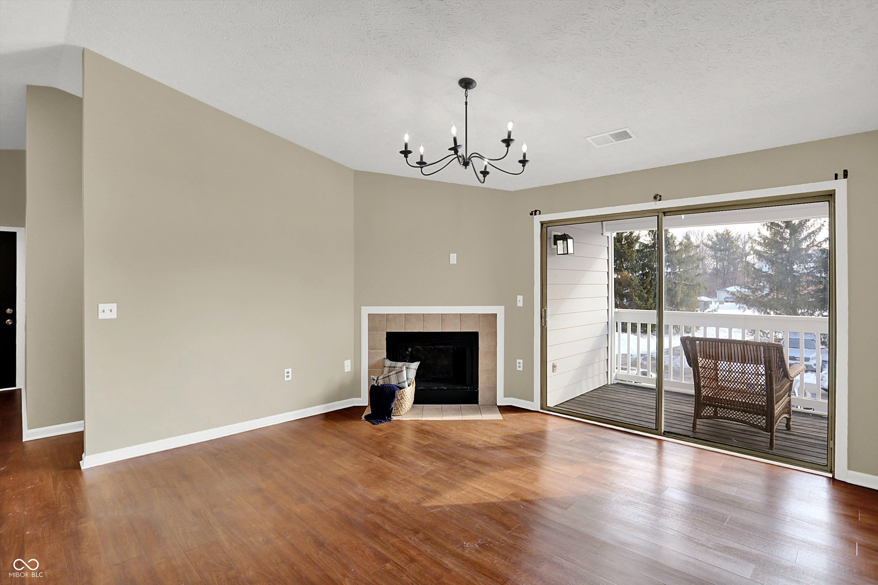 8120 Glenwillow Lane Unit: 205