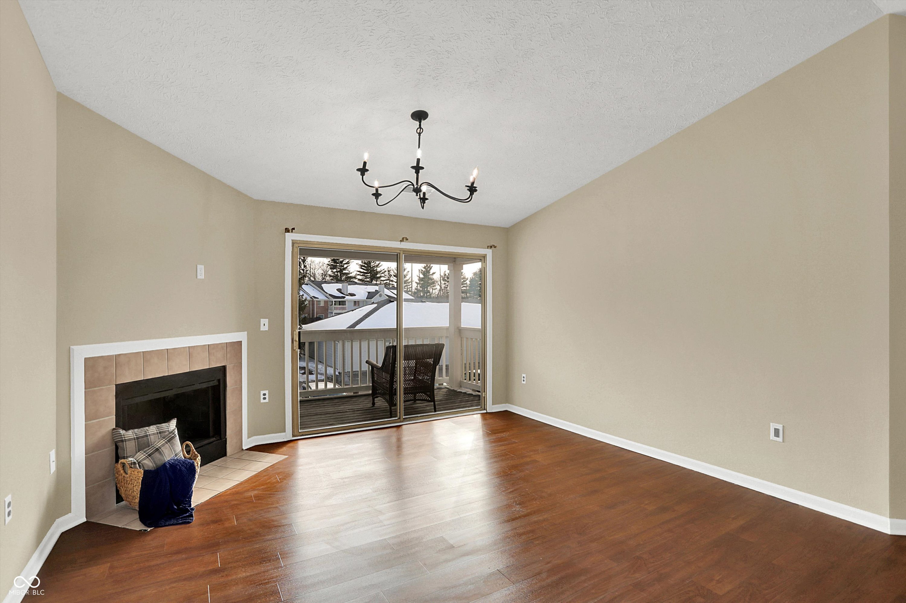 8120 Glenwillow Lane Unit: 205