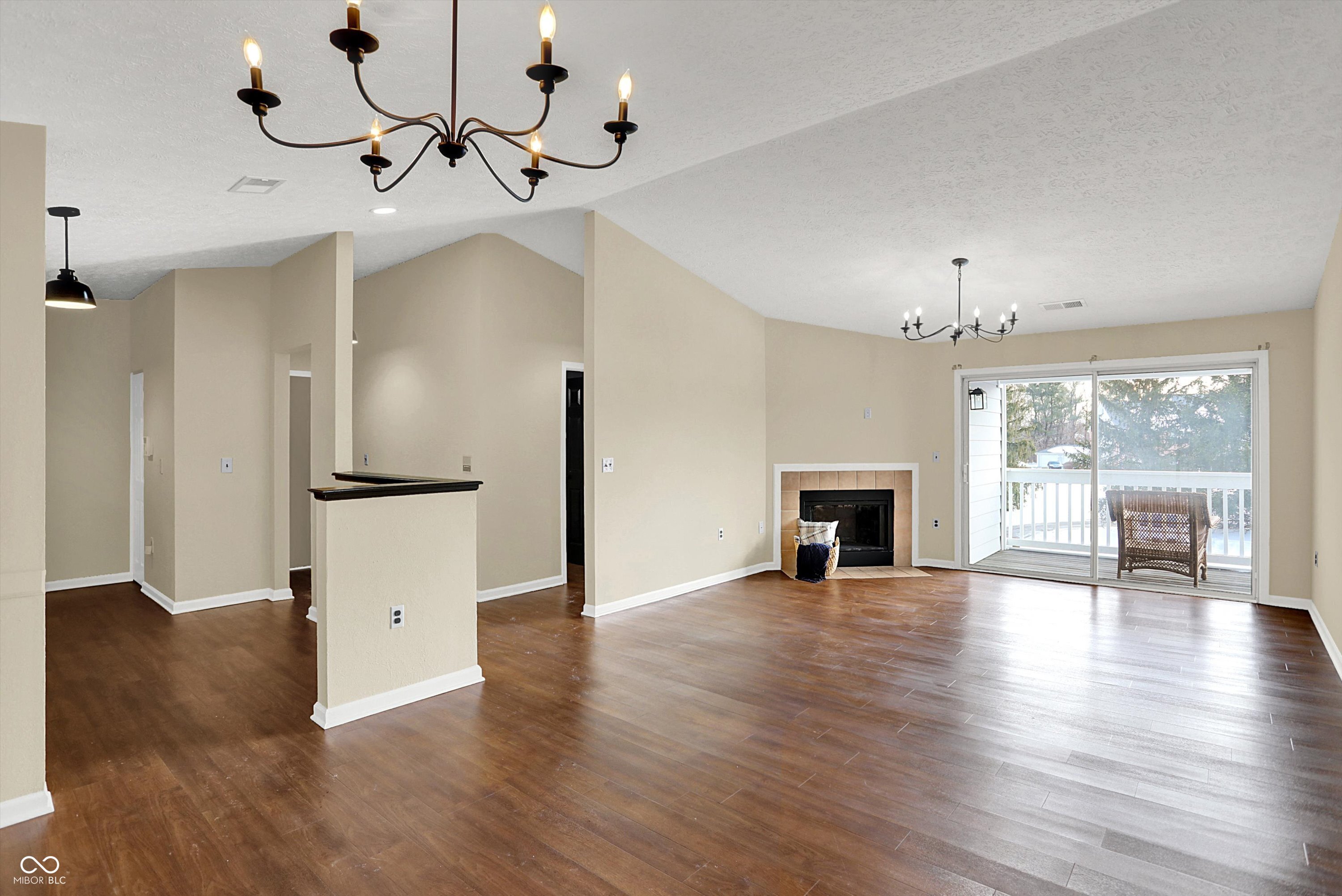 8120 Glenwillow Lane Unit: 205