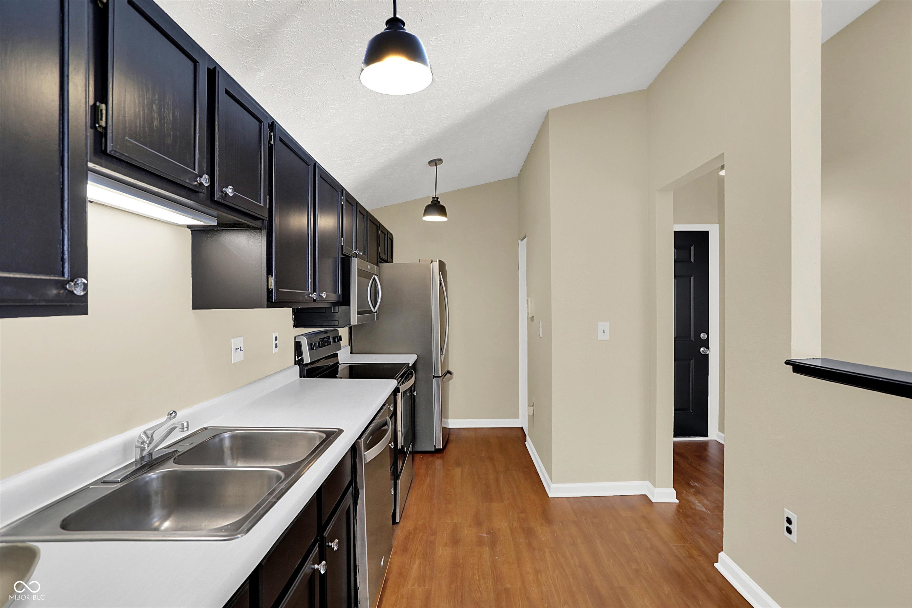 8120 Glenwillow Lane Unit: 205