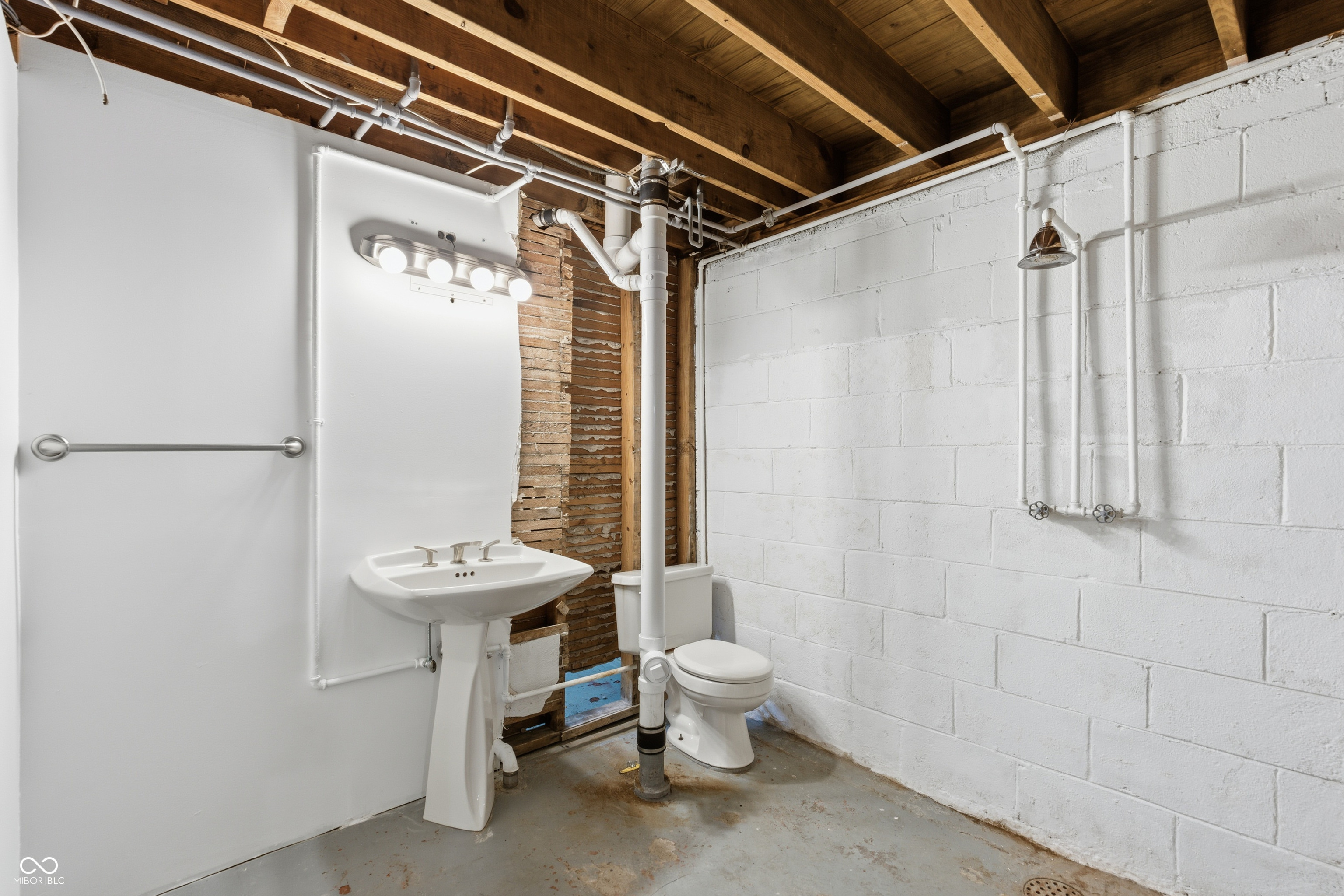 1029 N Drexel Avenue